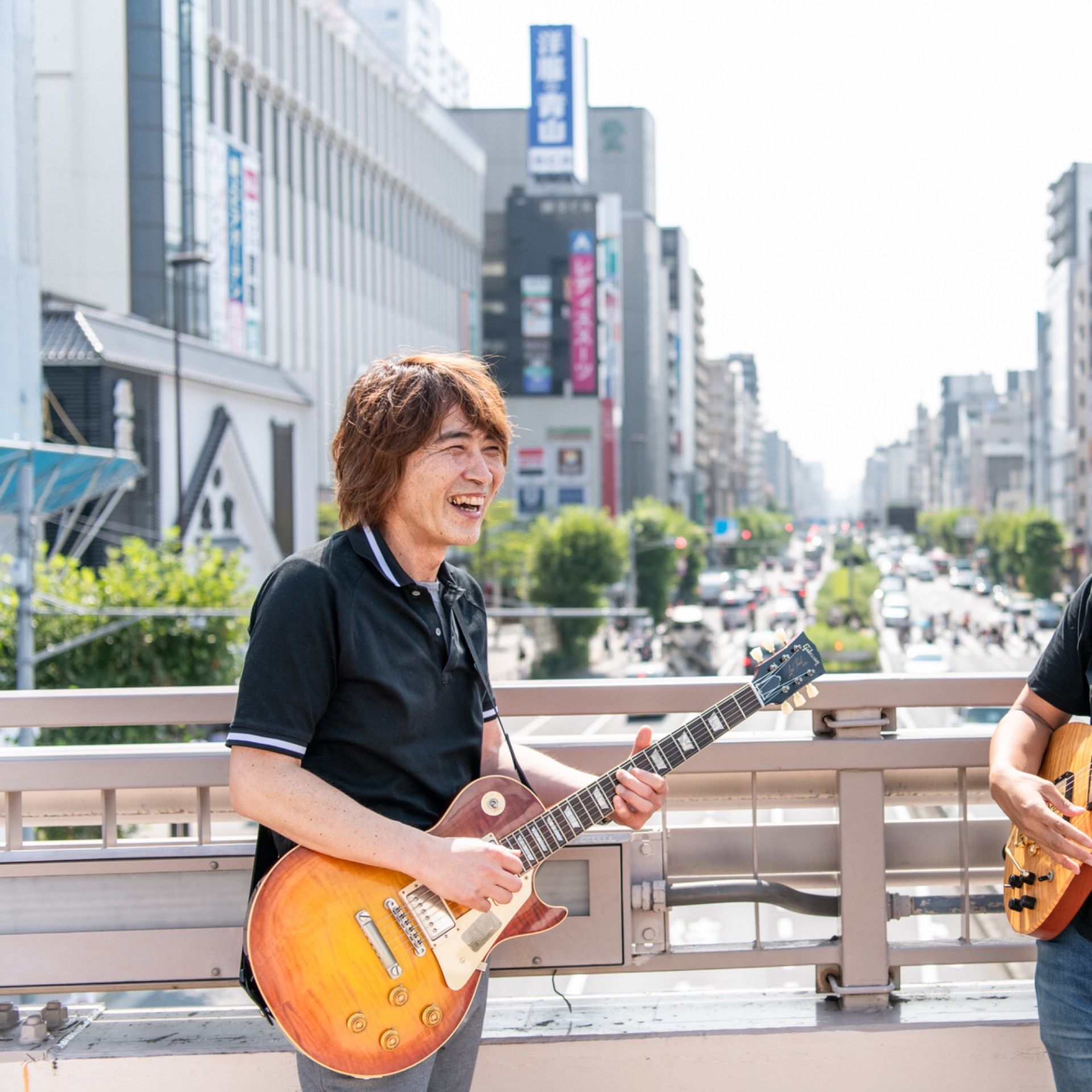 *中嶋　忠俊（なかじま　ただとし）]]担当曜日：木曜日 *講師プロフィール 10歳よりギターを始める。現在もライブ、アーティストやCMのサポート、レコーディングなど様々な活動をしながら講師としても定評があります。 さまざまな音楽のジャンルを融合し、楽しく活動しています。もっと知りたい！を教えます。  […]