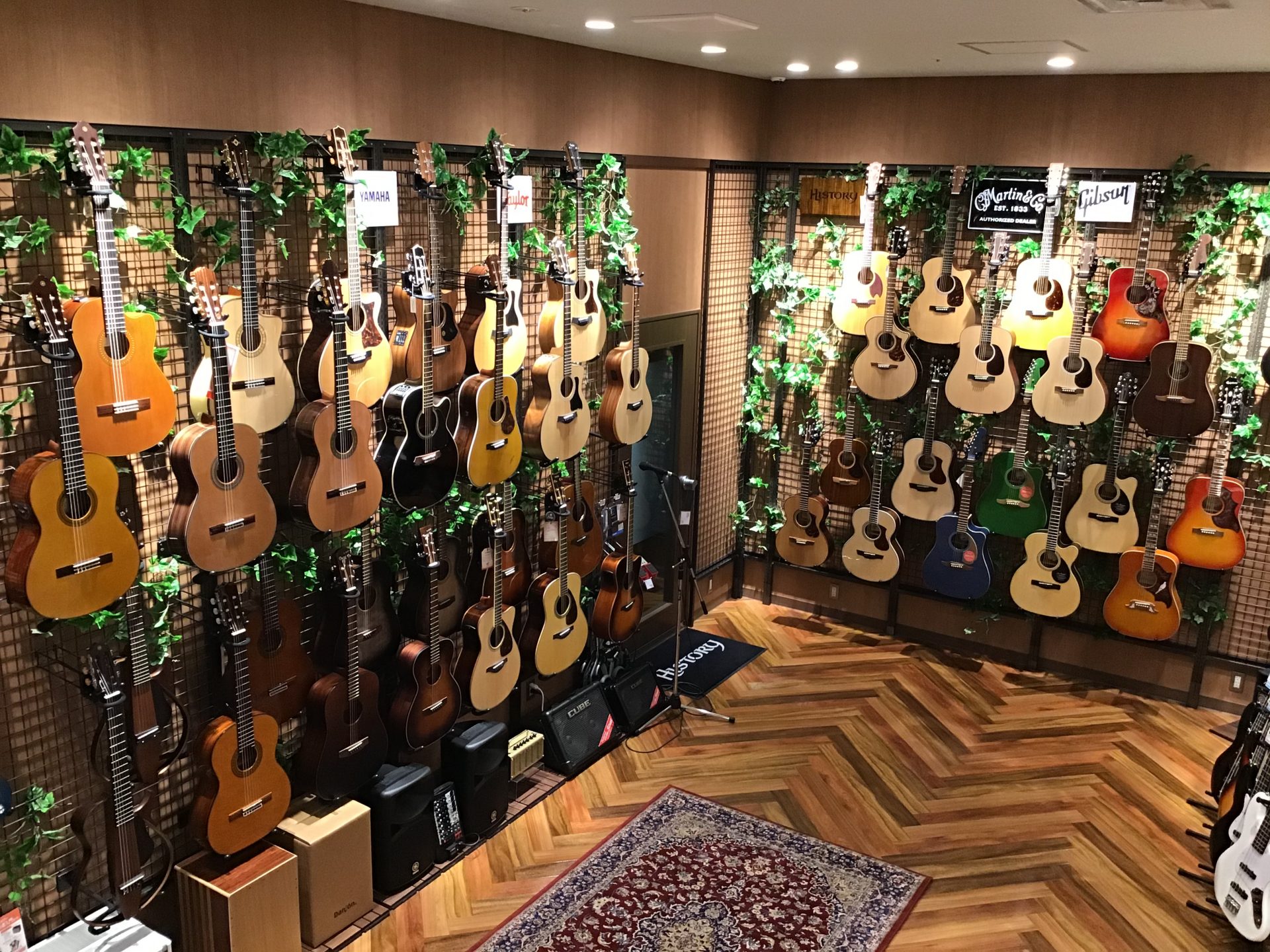 【アコースティックギター】湾岸エリア最大級の品揃え！江東区・品川区・港区・江戸川区で楽器選ぶなら当店へ！専門スタッフが丁寧にご案内させていただきます！