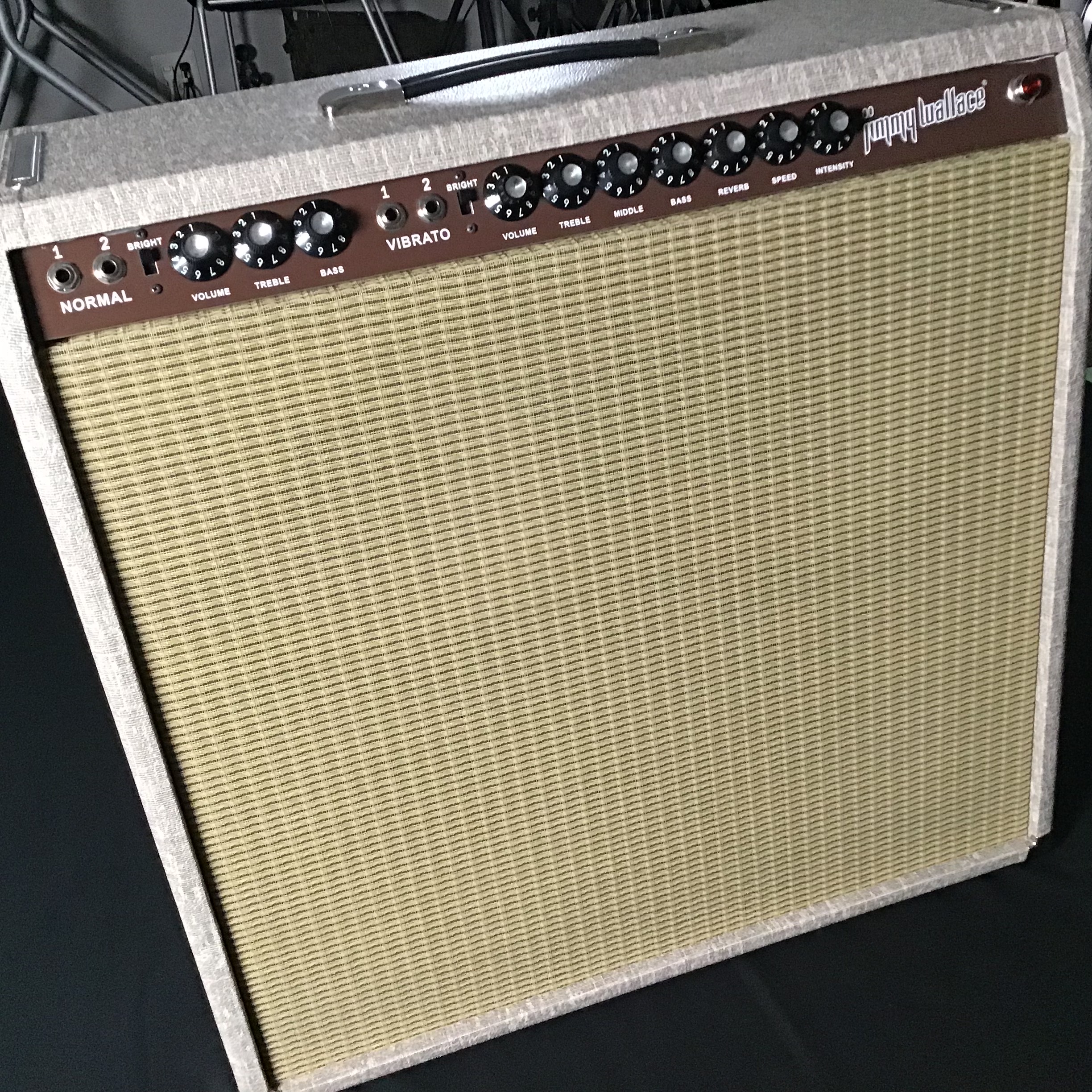 JIMMY WALLACEJW 410 SUPER REVERB AB763