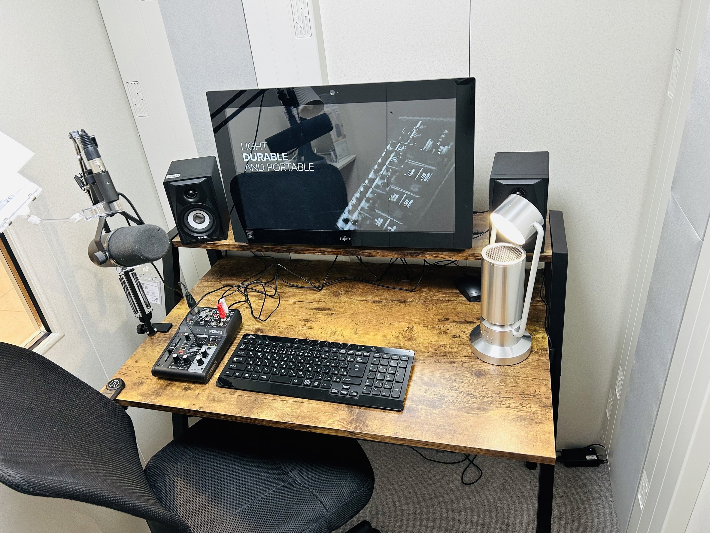 CONTENTSいつでもプライベートな空間で動画配信が捗る！組み立て式の防音室ヤマハの防音室 セフィーネNSのオススメポイント有明ガーデン店は配信者用の防音室見学に最適！いつでもプライベートな空間で動画配信が捗る！組み立て式の防音室 ゲーム実況をはじめとした、様々なスタイルの配信者が活躍する昨今。  […]
