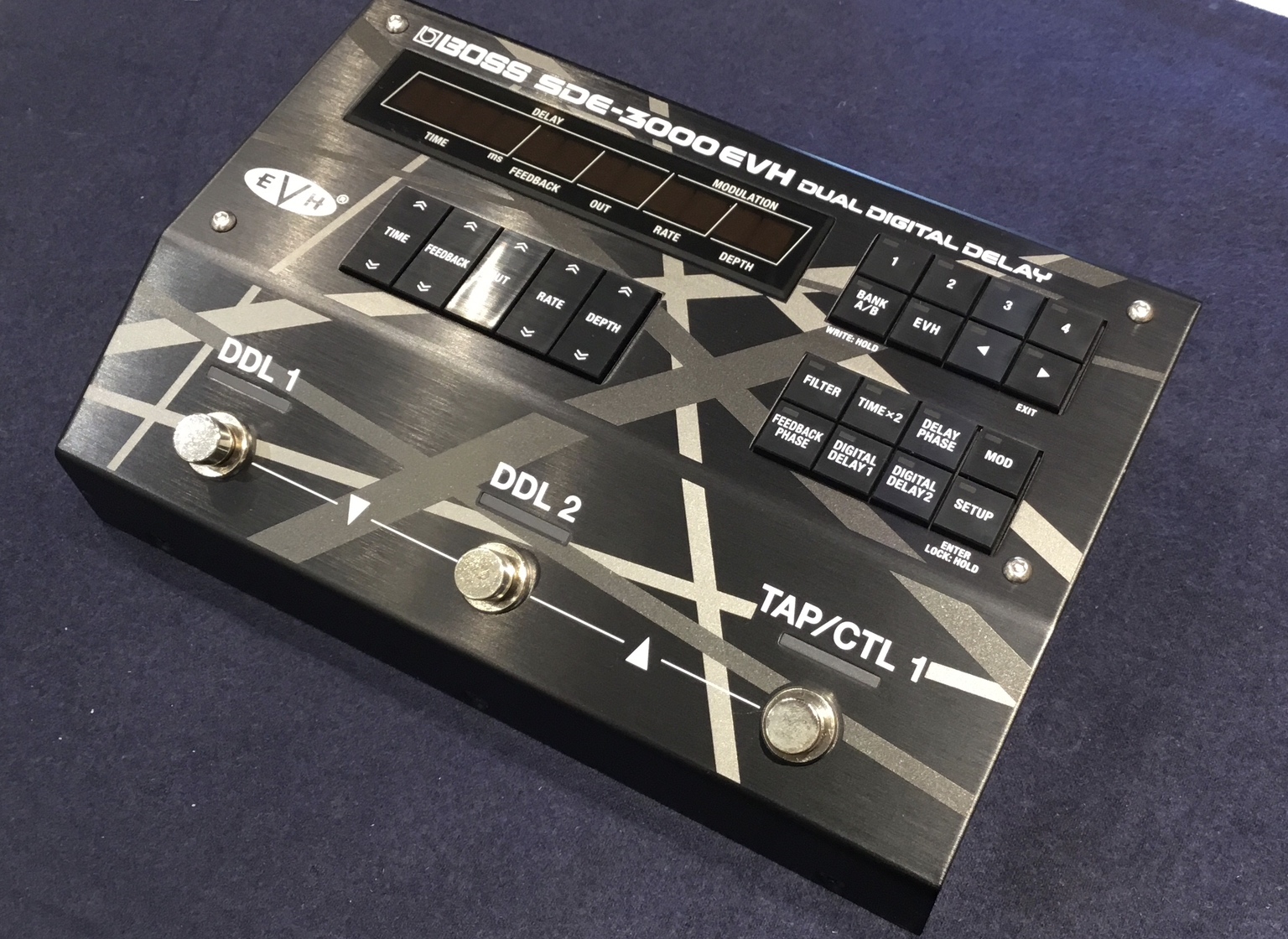 デュアルデジタルディレイBOSS SDE-3000EVH　展示品特価