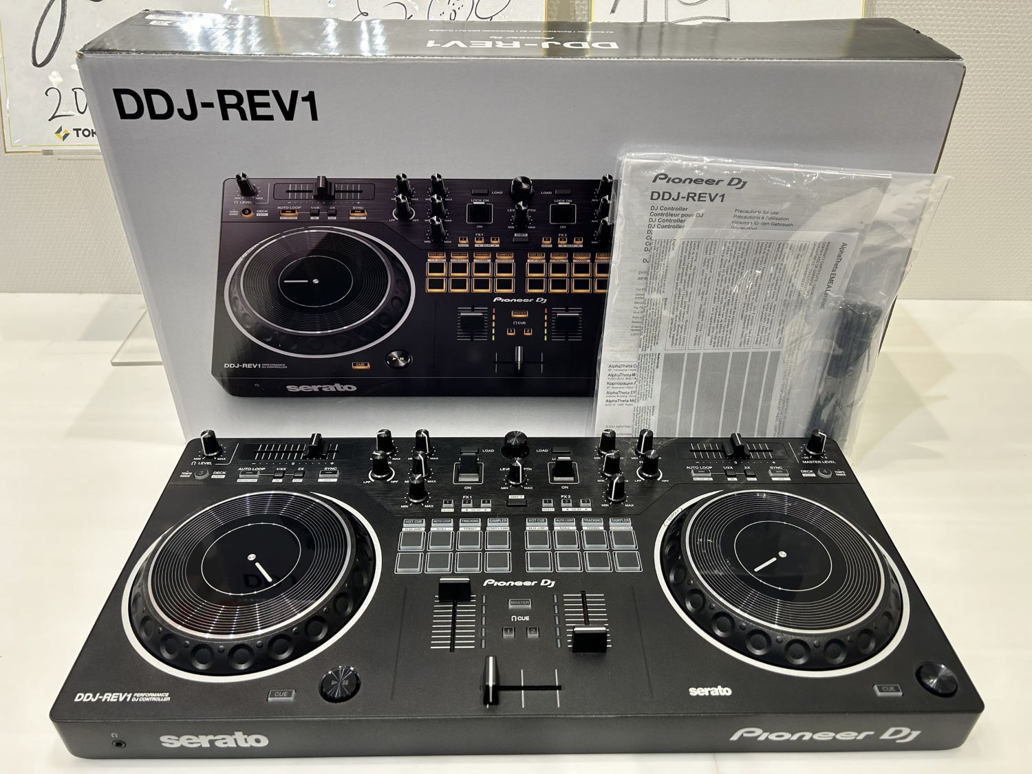 DJコントローラー【ご成約済】Pioneer DJ DDJ-REV1 展示品特価