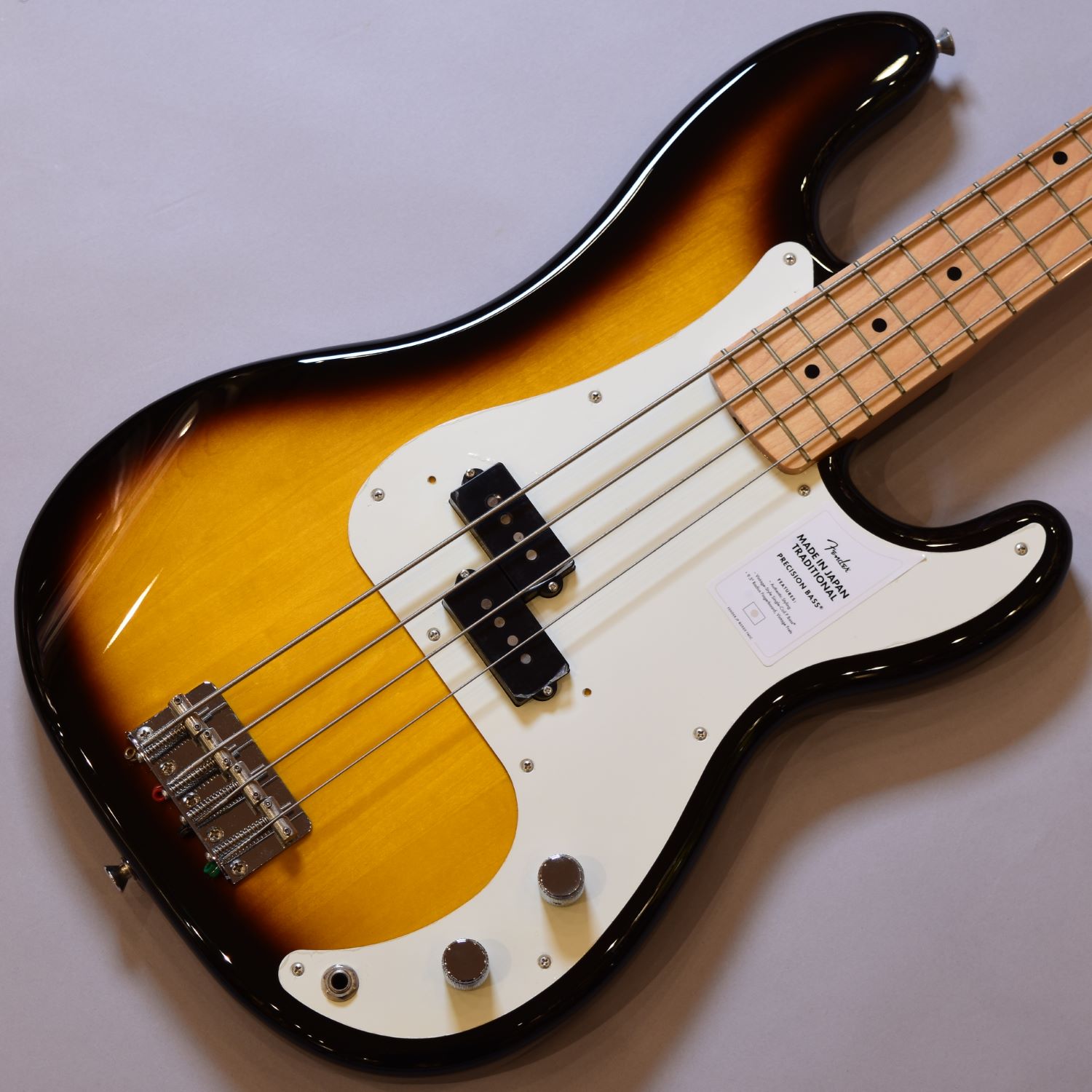 エレキベース【チョイ傷特価】Fender Made in Japan Traditional 50s Precision Bass Maple Fingerboard 2-Color Sunburst