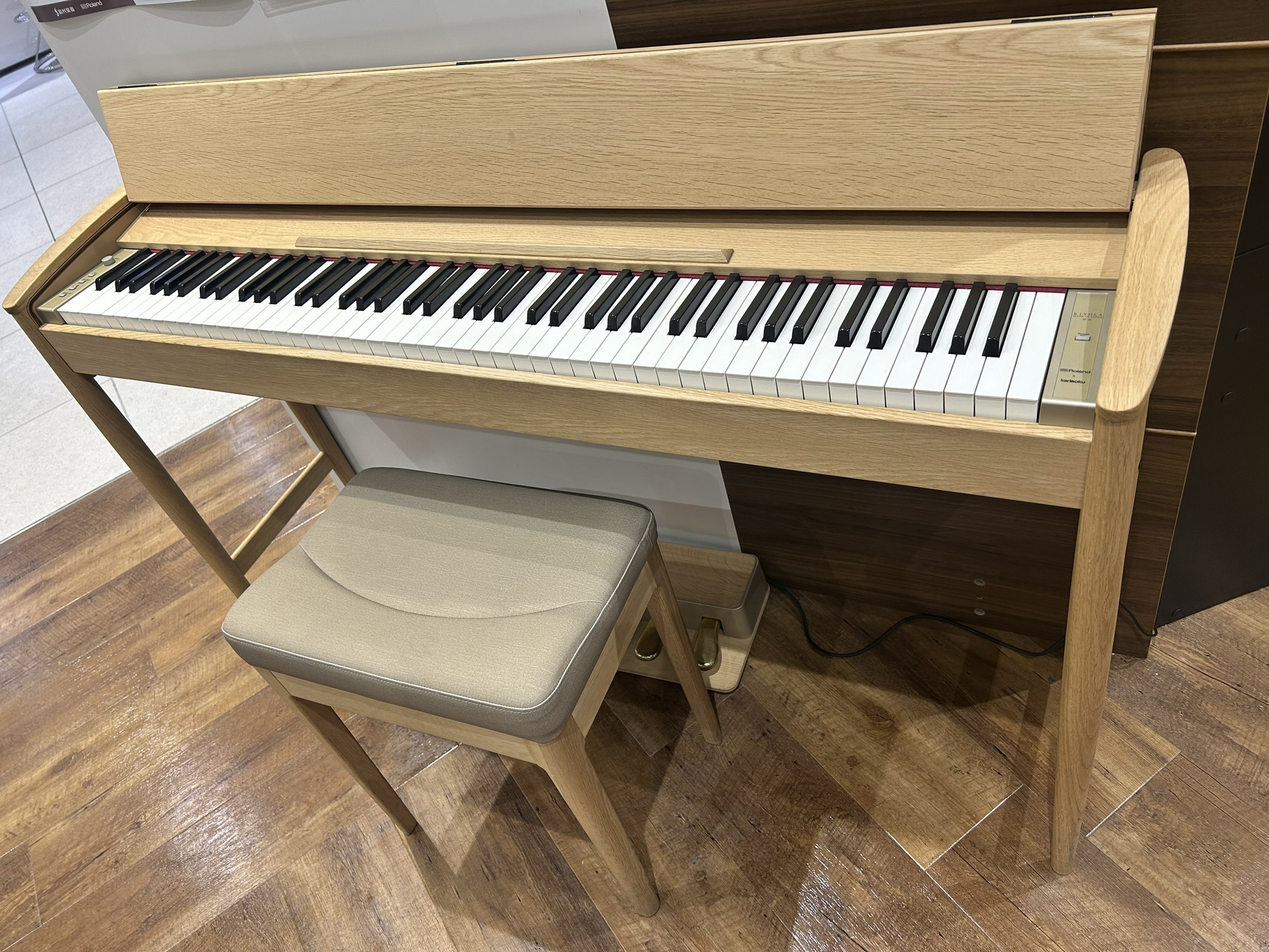 電子ピアノ【展示品特価】Roland×karimoku KIYOLA (きよら) KF-10 KO ピュアオーク