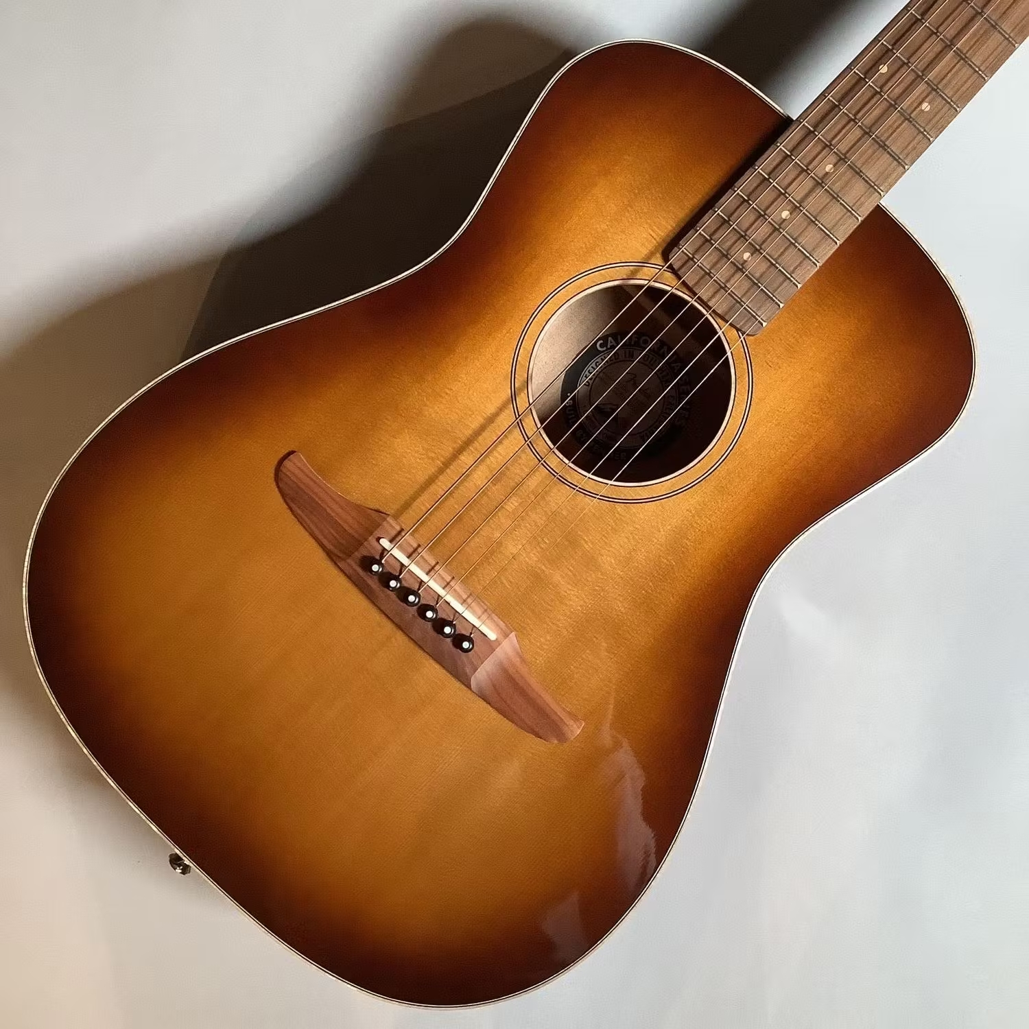 【展示品特価・クリアランスセール】Fender Malibu Classic Pau Ferro Fingerboard Aged Cherry Burst オール単板 エレアコギター フェンダー