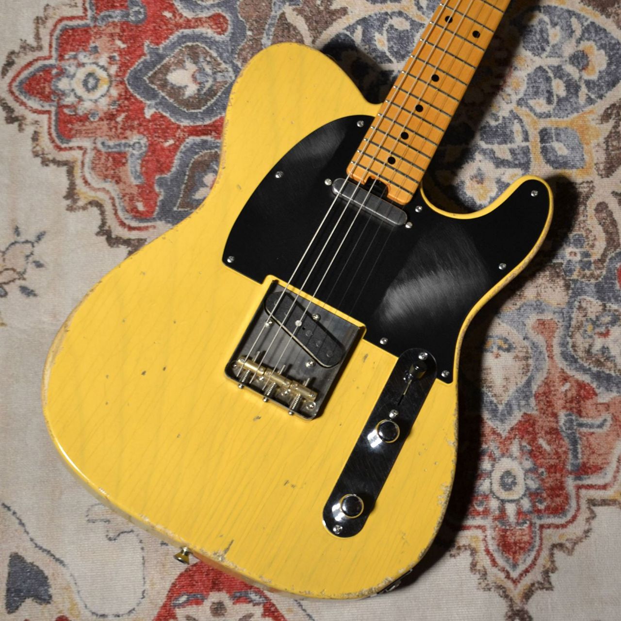 🎸 “魂の一本”を生み出す田中千秋氏とHISTORYの哲学。 ギターという楽器に、ここまで真摯に向き合うビルダーが、いったいどれほどいるでしょうか。HISTORYPremiumシリーズの製作を担うのは、 「Tsubasa Guitar Workshop」でも知られる日本屈指のマスタービルダー、田中千 […]