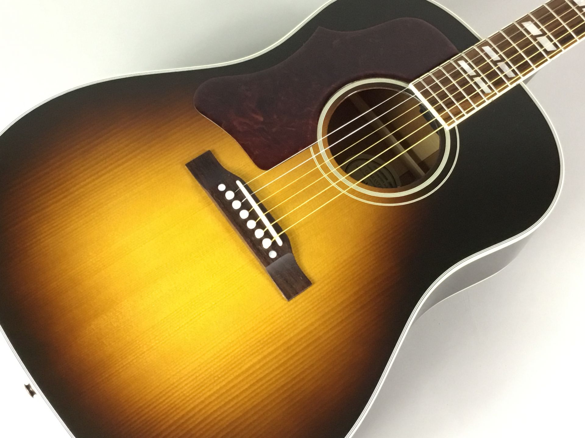 【中古新着情報】Gibson Southern Jumbo LH