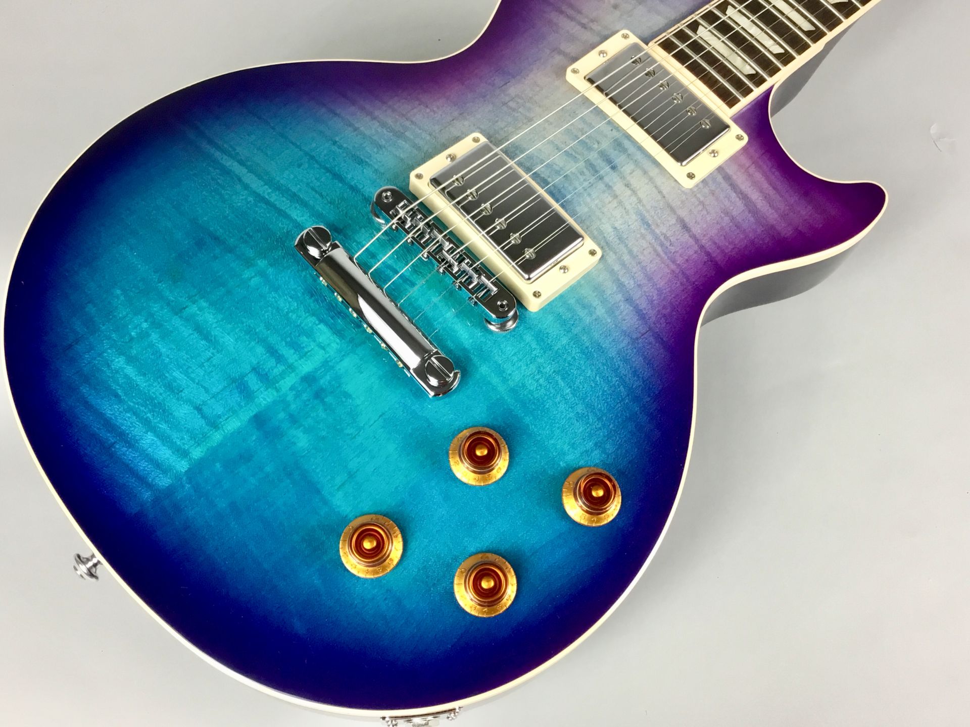【新着入荷情報！】Gibson Les Paul Standard 2019