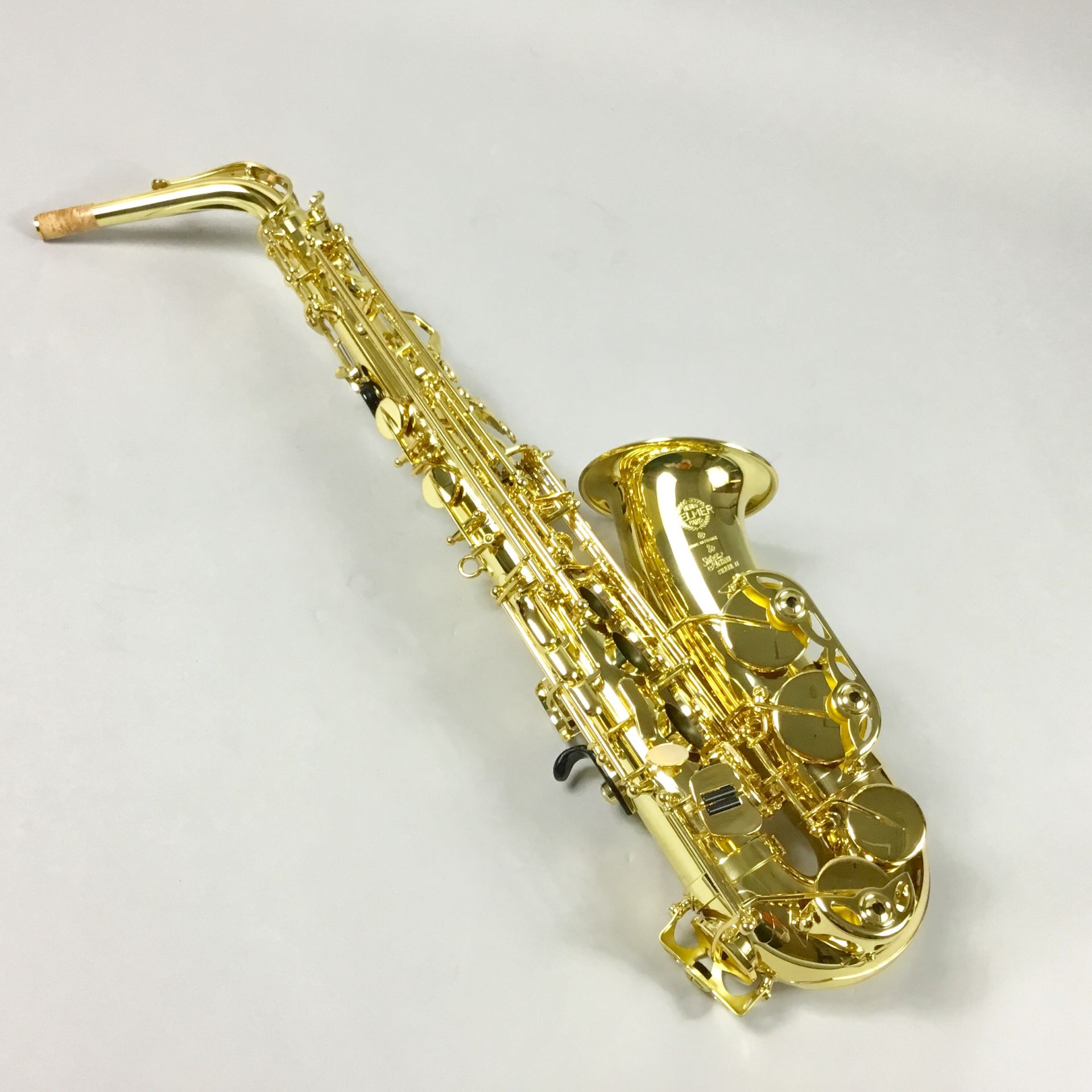 *H.Selmer　SA802JubileeAS 昨年より入荷待ちだったシリーズ2 JubileeASが入荷しました！ ジャンルを超越して支持されるセルマーサウンド。]]100年を超える歴史の中で、常に完璧を追い求めたセルマーが現時点で創り得た最高傑作「シリーズⅡ」。 セルマー・パリ社のサクソフォン […]