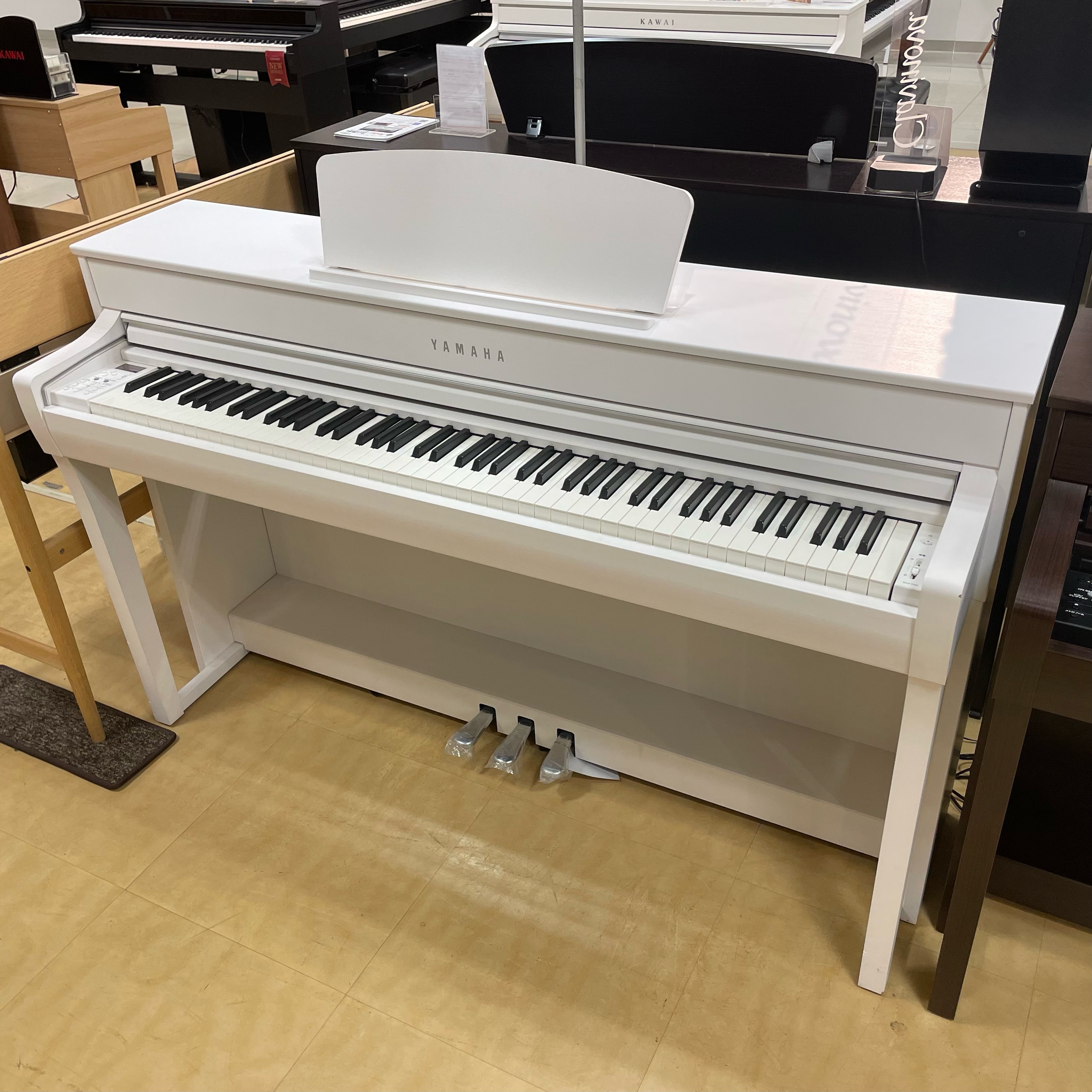 電子ピアノSCLP-7350（キズあり、展示品1台限りの特別価格）