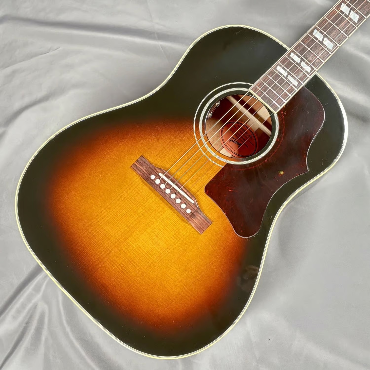 新品Gibson Southern Jumbo Original (Vintage Sunburst)