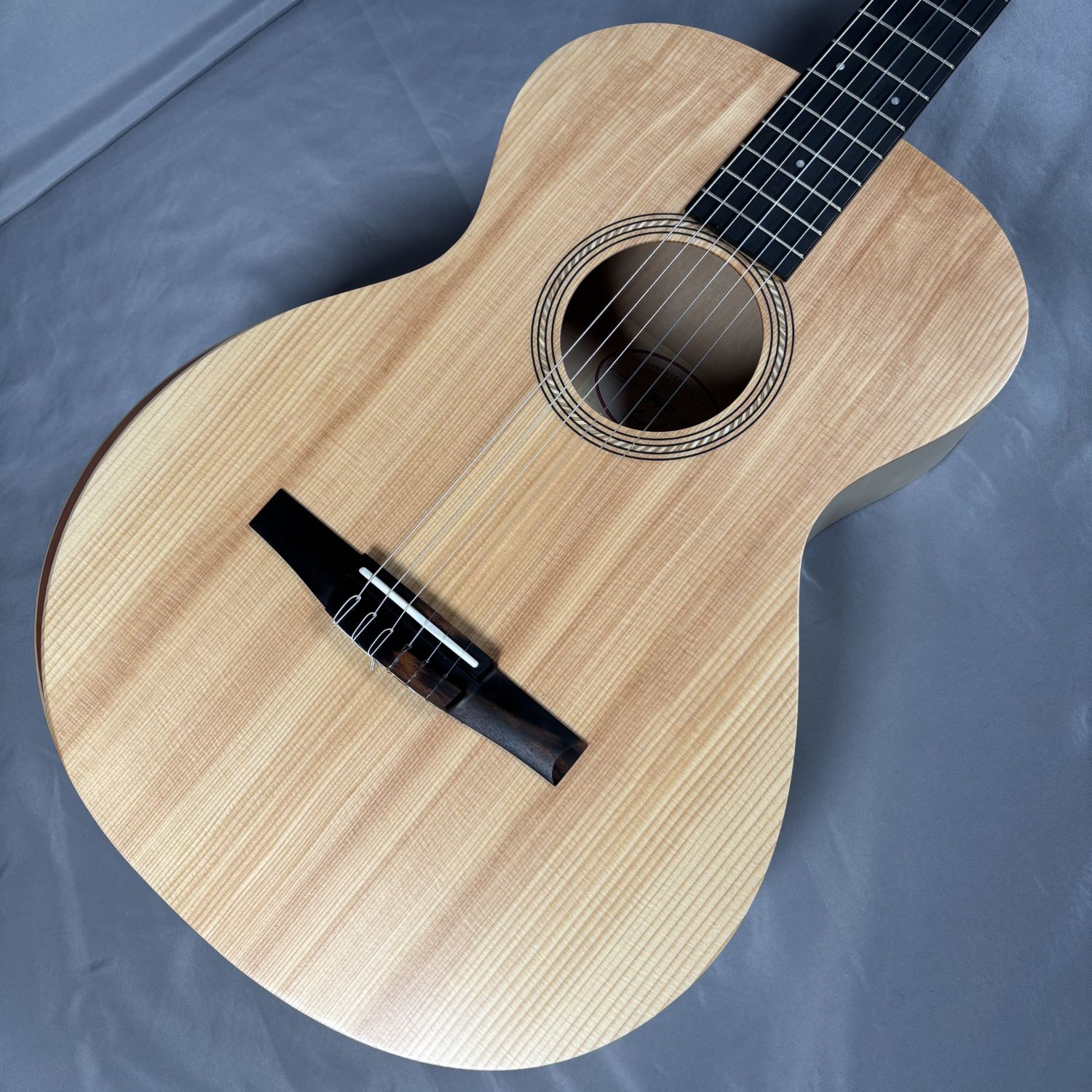 エレガットTaylor /LTD EG Academy 12e