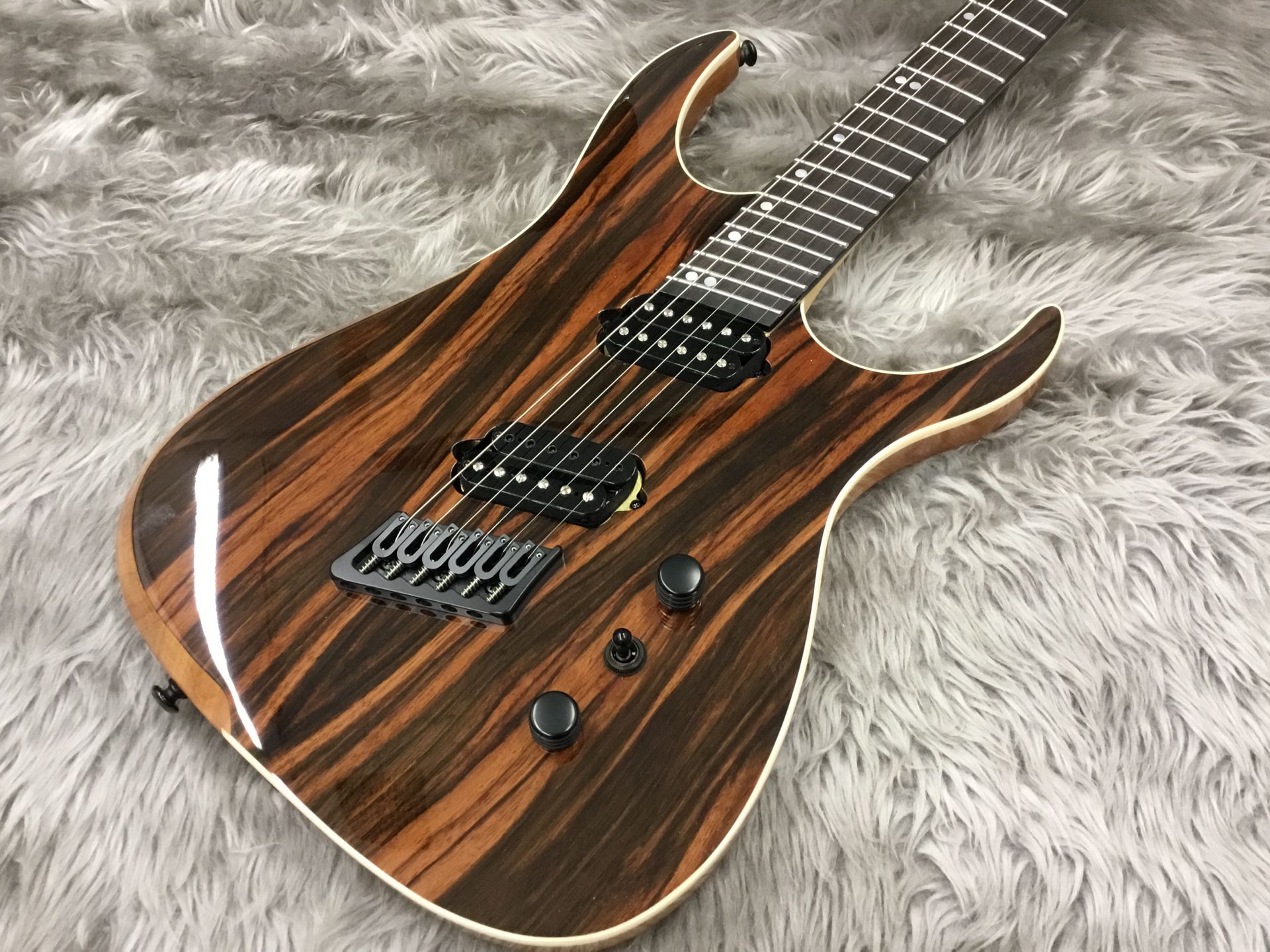 【エレキギター】Ormsby Guitars　遂に入荷致しました！