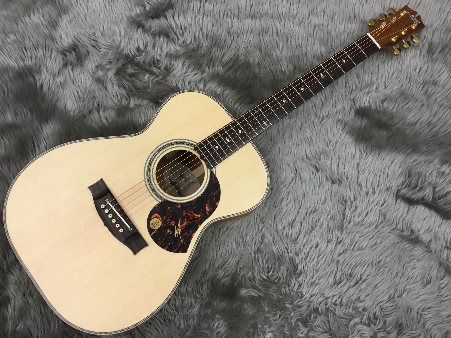 【アコーステックギター】MATON/EBG808 ARTIST・EBG808TE再入荷致しました！
