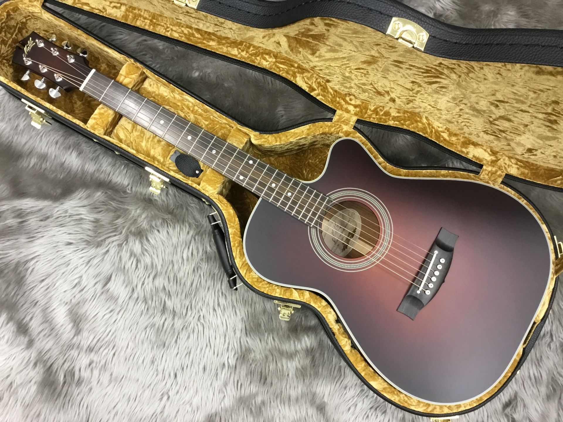 【アコーステックギター】MATON/EBG808 ARTIST・EBG808C 2019 LTD同時入荷致しました！