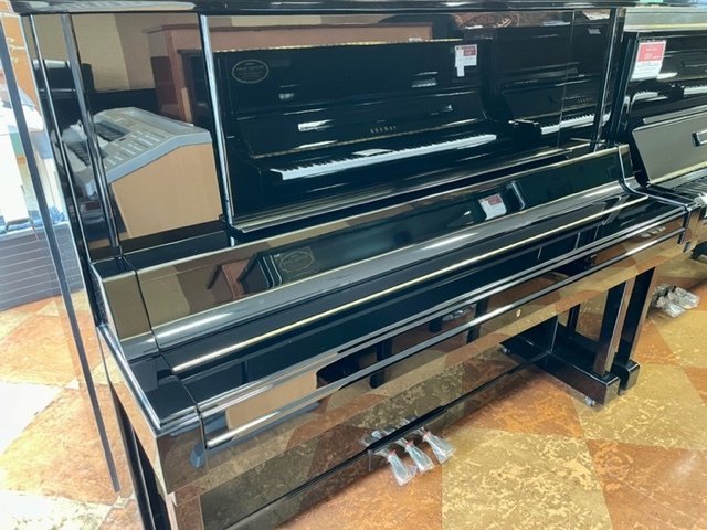 中古アップライトYAMAHA YUA