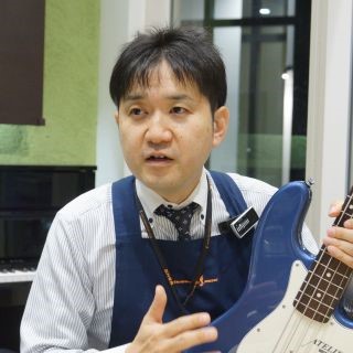 エミフルMASAKI店<br />
塩谷（しおたに）