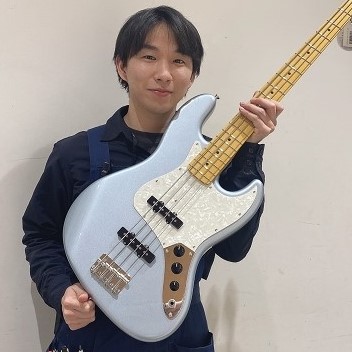 イオンモール綾川店<br />
河野（こうの）