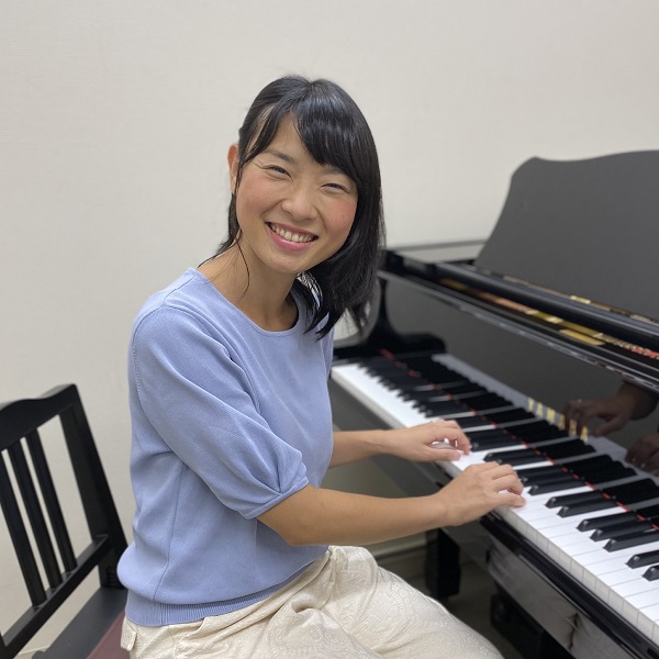新品アップライトWILH.STEINBERG AT23DCL