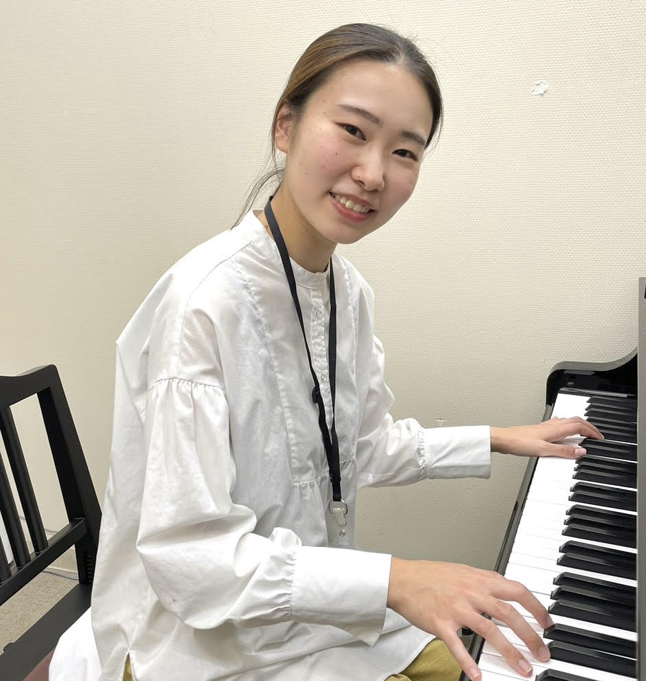 ピアノ講師中村 美菜子(なかむら)