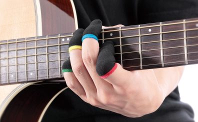 【ギター奏者必見！】指が痛くなりにくいギター用指サックのご紹介