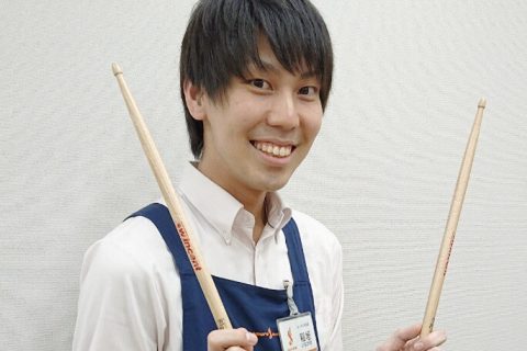スタッフ写真 副店長 稲垣