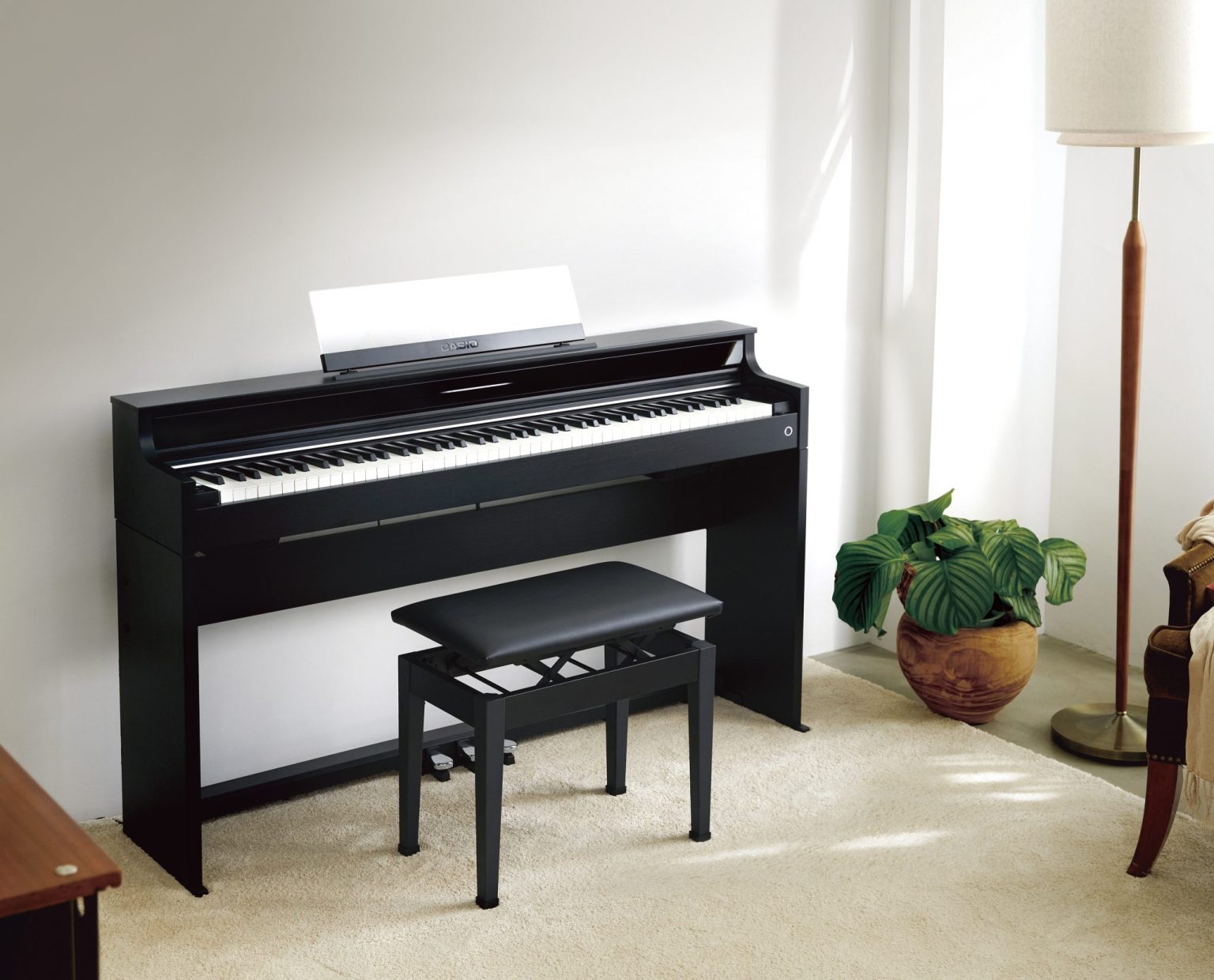 CASIO×島村楽器 コラボレーションモデル AP-S5000GP/S 自然な響きと弾き心地、新たな演奏体験で ピアノライフを自由に、軽やかに彩る。コンパクトでスリムな筐体を採用しながらも、ピアノの自然な響きと弾き心地を再現します。 グランドピアノの弾き心地のようなハンマーアクション搭載 木材×樹脂 […]