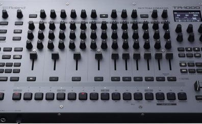 【納期未定】Roland TR-1000 【純粋なアナログ音源を搭載したリズムマシン】