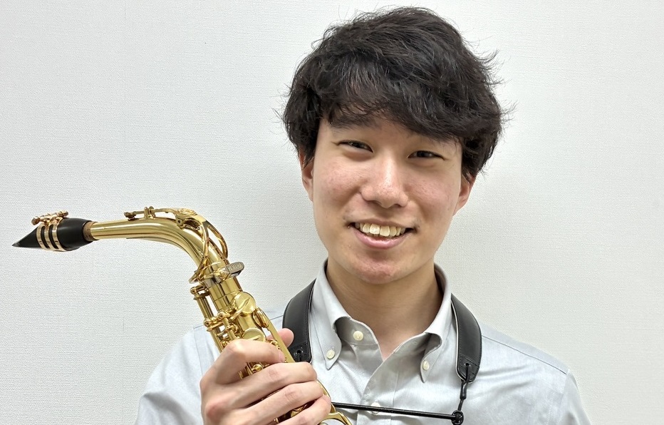 CONTENTS深山　由良(みやま　ゆら)　　担当曜日：月・木・金・土・日曜日インストラクタープロフィールインストラクターからのコメントレッスン曜日時間料金とコース問合せ深山　由良(みやま　ゆら)　　担当曜日：月・木・金・土・日曜日 インストラクタープロフィール 12歳よサクソフォーンを始める。尚美 [&hellip;]