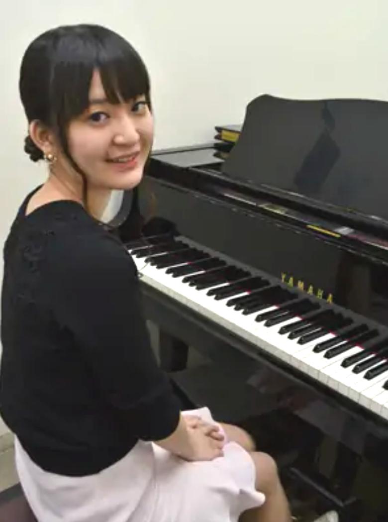 *講師プロフィール 東京音楽大学付属音楽教室に入室し、付属高校、大学を経て、同大学大学院音楽研究科修士課程修了。]]大学院在学中、ピアノの他に室内楽や伴奏、声楽等も学ぶ。 *講師へのインタビュー **高橋先生がピアノを始めたのはいつからですか？ 4歳頃からです。 **きっかけを教えて下さい。 母が何 […]