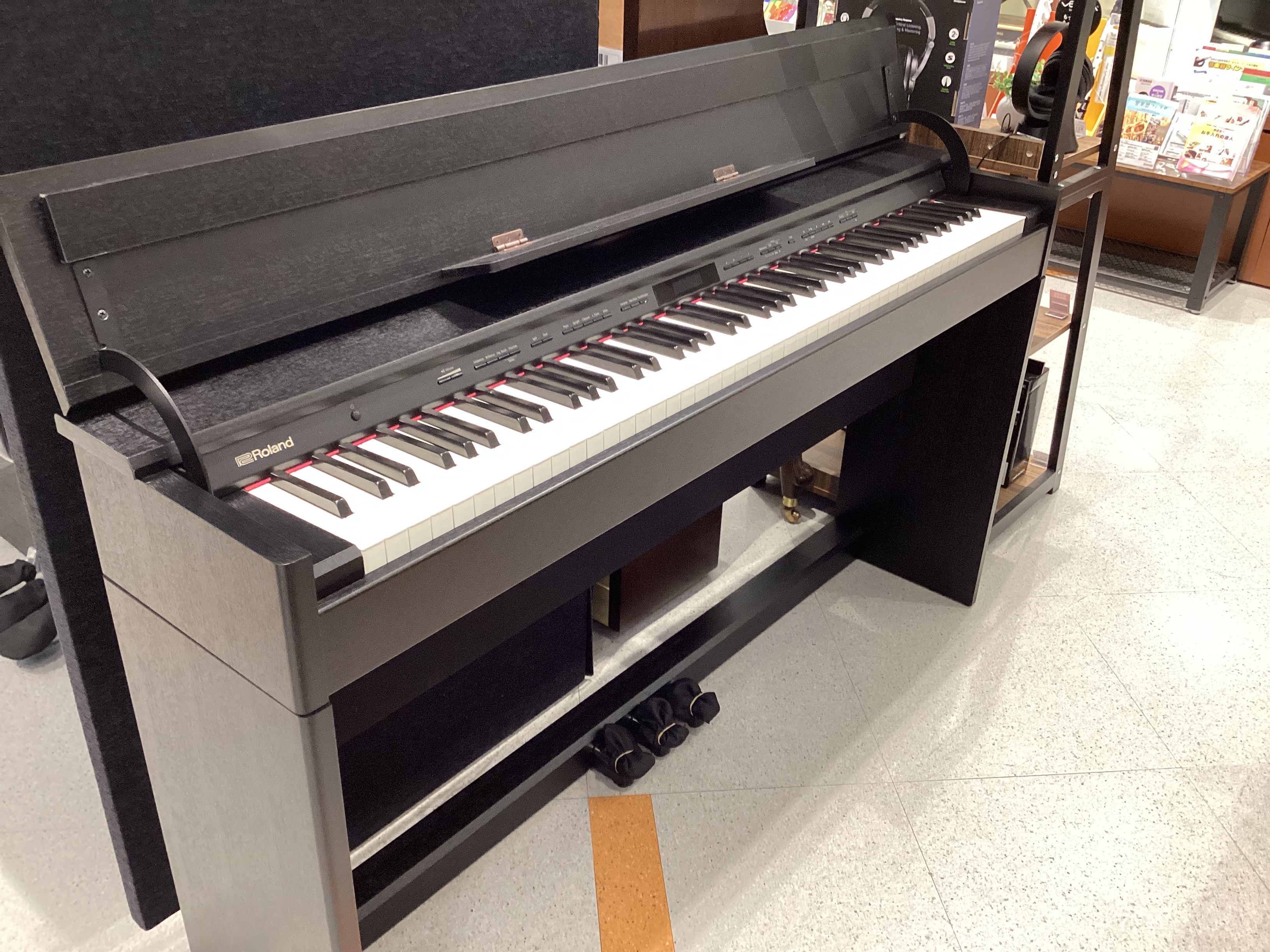 ご来店お待ちしております。 島村楽器千葉ニュータウン店 0475-40-7555