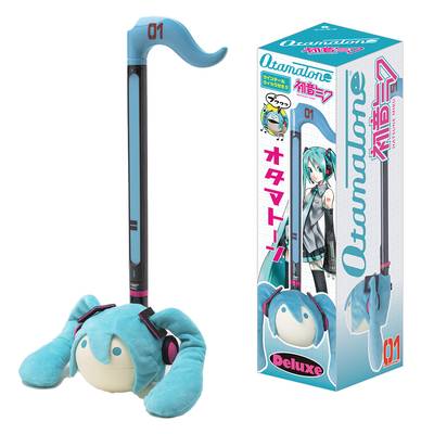 ■オタマトーンデラックス初音ミクVer. <br />
￥11,000（税込）<br />
<br />
ぬいぐるみ仕様のツインテールウィッグで初音ミク度がアップしたオタマトーンデラックス！<br />
