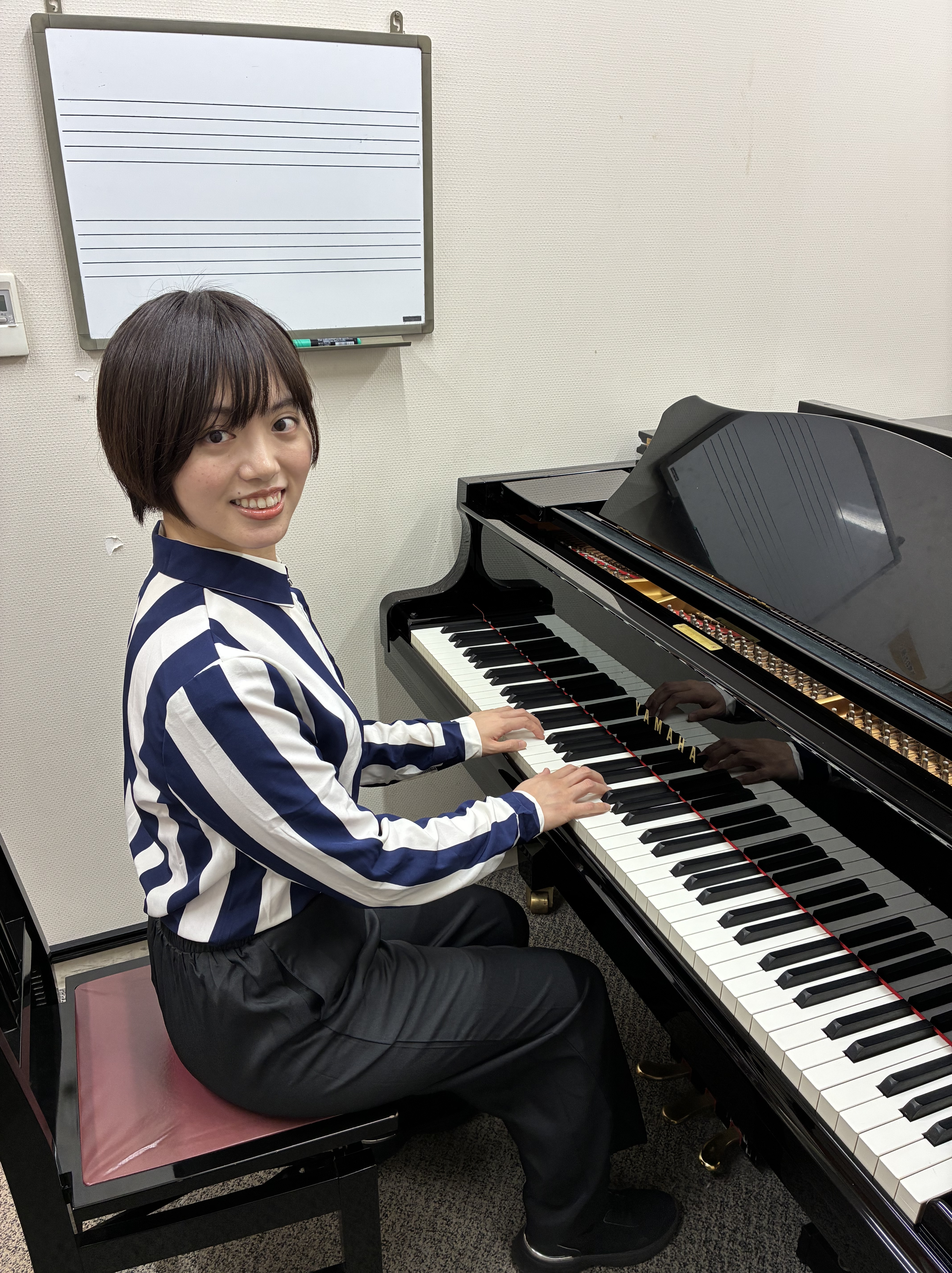 ピアノ 担当講師中島悠莉先生