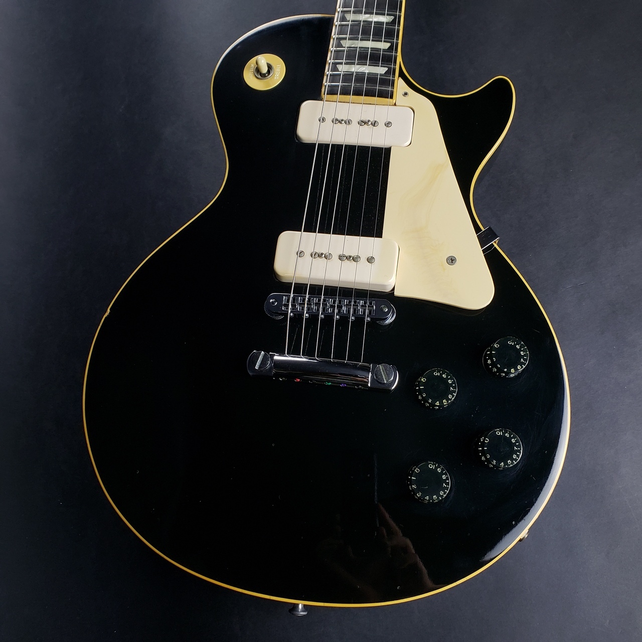 CONTENTS1977年製Les Paul Pro Deluxeが入荷しました。 経年のわりに綺麗な状態を保っています。特徴・仕様楽器別在庫情報一覧遠方で来れない方必見！楽器通販サイト『デジマート』『ギタセレ』での購入も可能です！最新情報を手に入れようご購入・試奏に関して音楽をもっと楽しみたい方へ […]