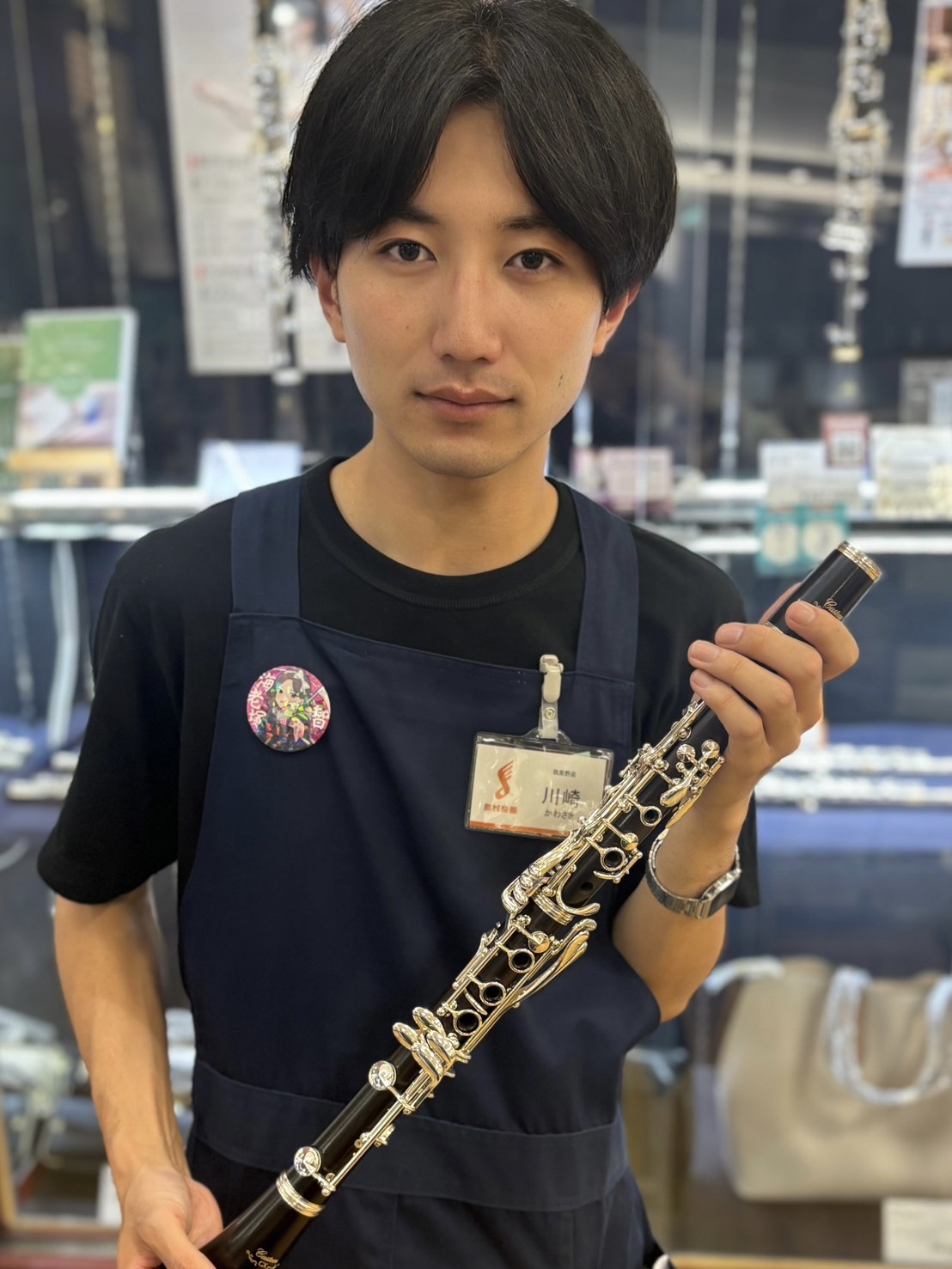 イオンモール筑紫野店 弦楽器担当川﨑