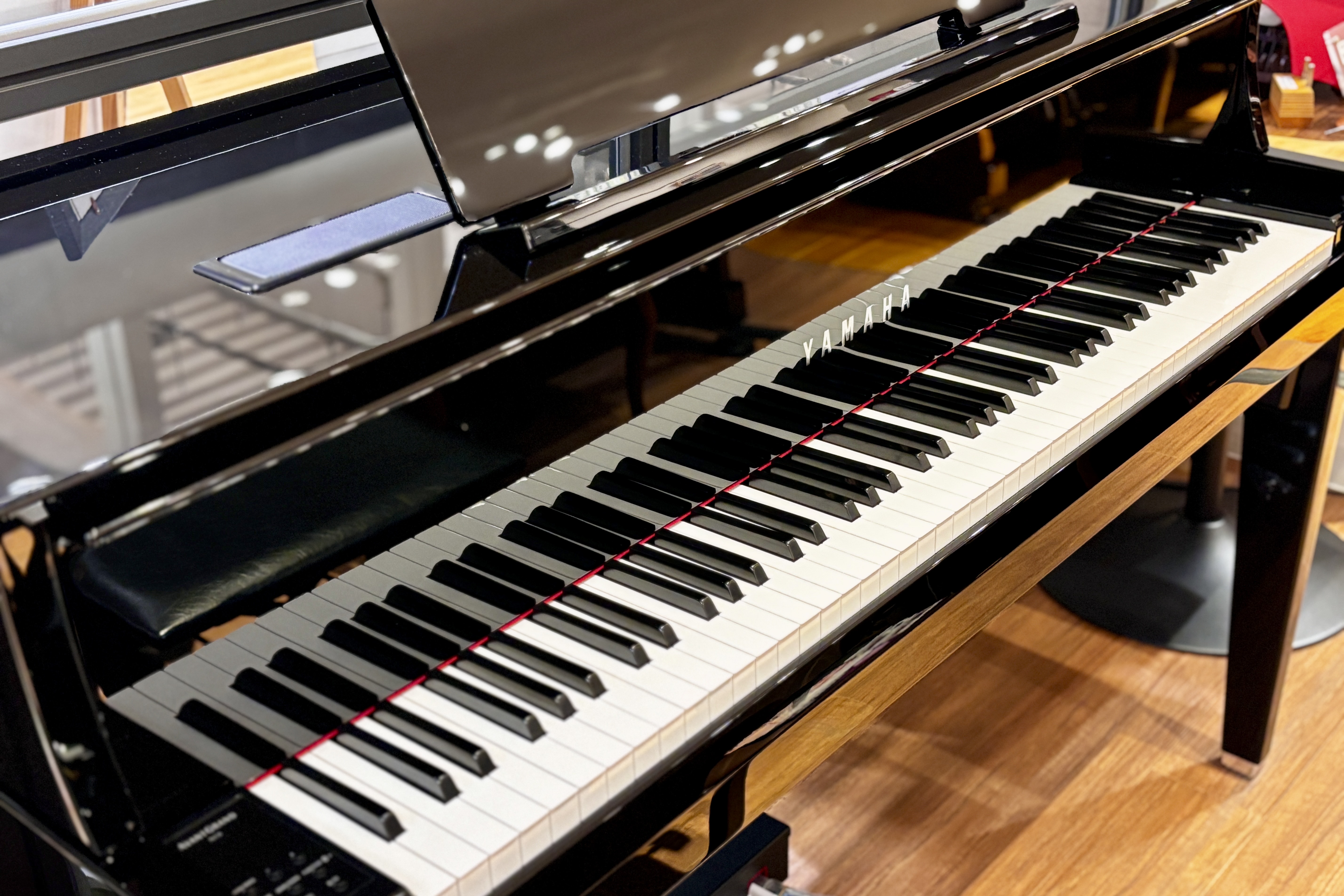 電子ピアノvs生ピアノ、その差は⁉