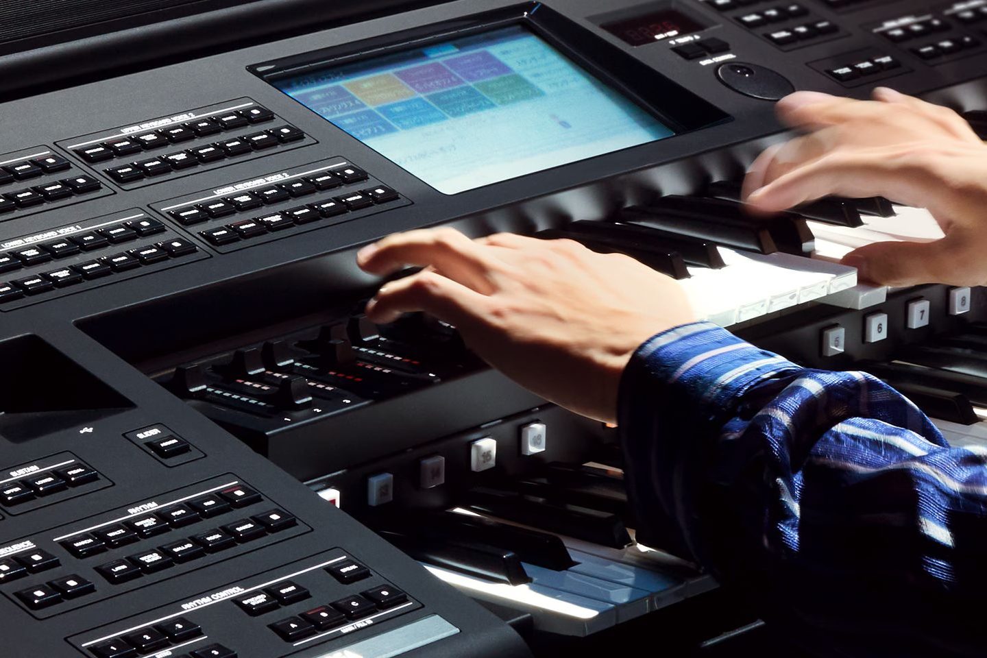 CONTENTS最新モデル「ELS-03」試弾受付中下取りのご相談も承ります！お問い合わせ最新モデル「ELS-03」試弾受付中 ヤマハから新登場のエレクトーン「ELS-03」シリーズが、当店でご試弾いただけます！ 「せっかく来店したのに、先客がいて思う存分弾けなかった……」そんなもどかしい思いをさせ [&hellip;]