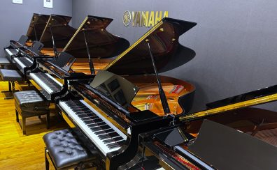 ヤマハグランドピアノを豊富に展示中！