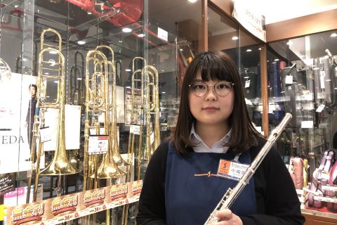 スタッフ写真 管楽器・スコア 小田原