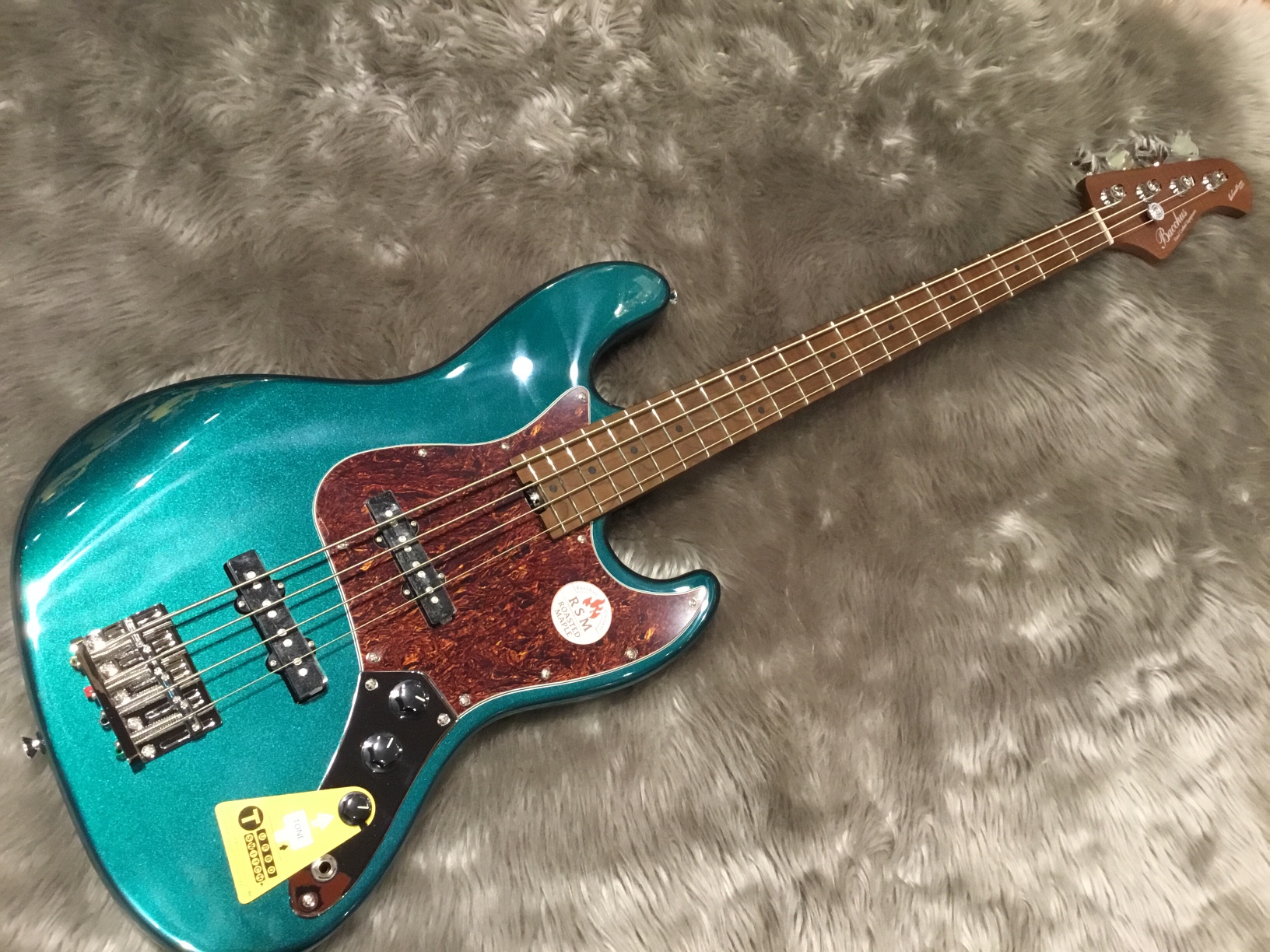 新商品 Bacchus バッカス からエレキベースの新商品 Wl4 Std Rsm ローステッドメイプルモデルが入荷しました 市川コルトンプラザ店 店舗情報 島村楽器 新商品 Bacchus バッカス からエレキベースの新商品 Wl4 Std Rsm ローステッドメイプルモデルが入荷しました 市川コルトンプラザ店 店舗情報 島村楽器