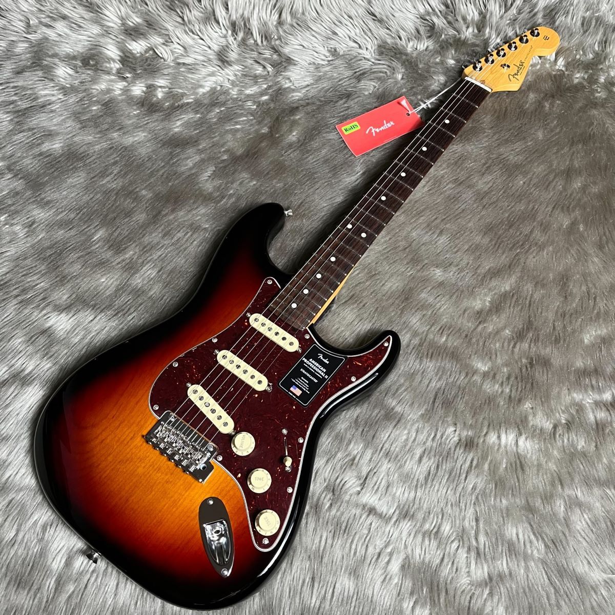 エレキギターFender AM PRO II ST RW