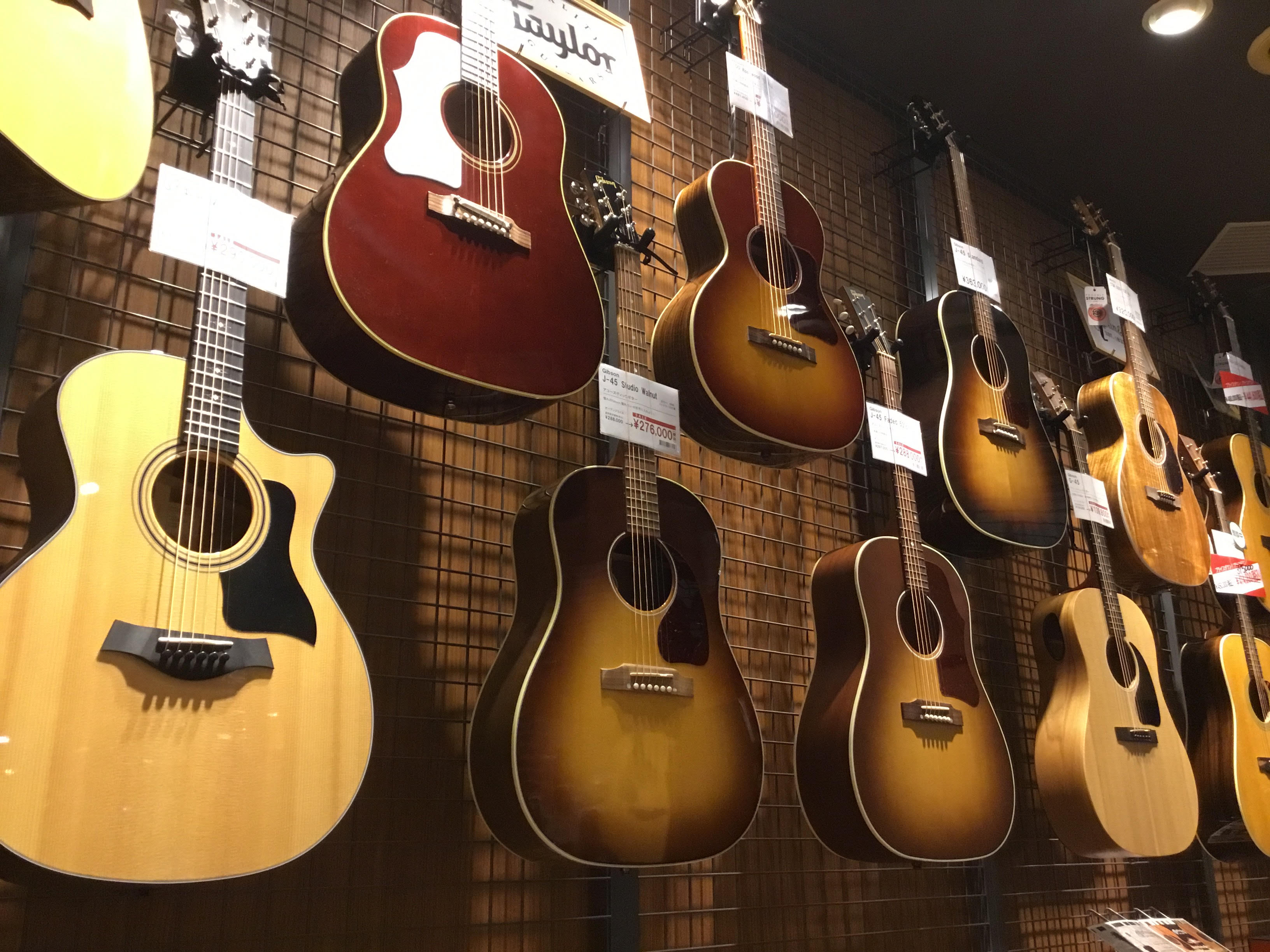 コルトンプラザ店の特価アコースティックギターをご紹介！ どれもお買得品ばかりです。是非この機会をお見逃しなく！ CONTENTSシマムラミュージックカードでのお支払いで5%OFFお支払い方法お問い合わせシマムラミュージックカードでのお支払いで5%OFF 島村楽器店舗にて、「シマムラミュージックカード […]