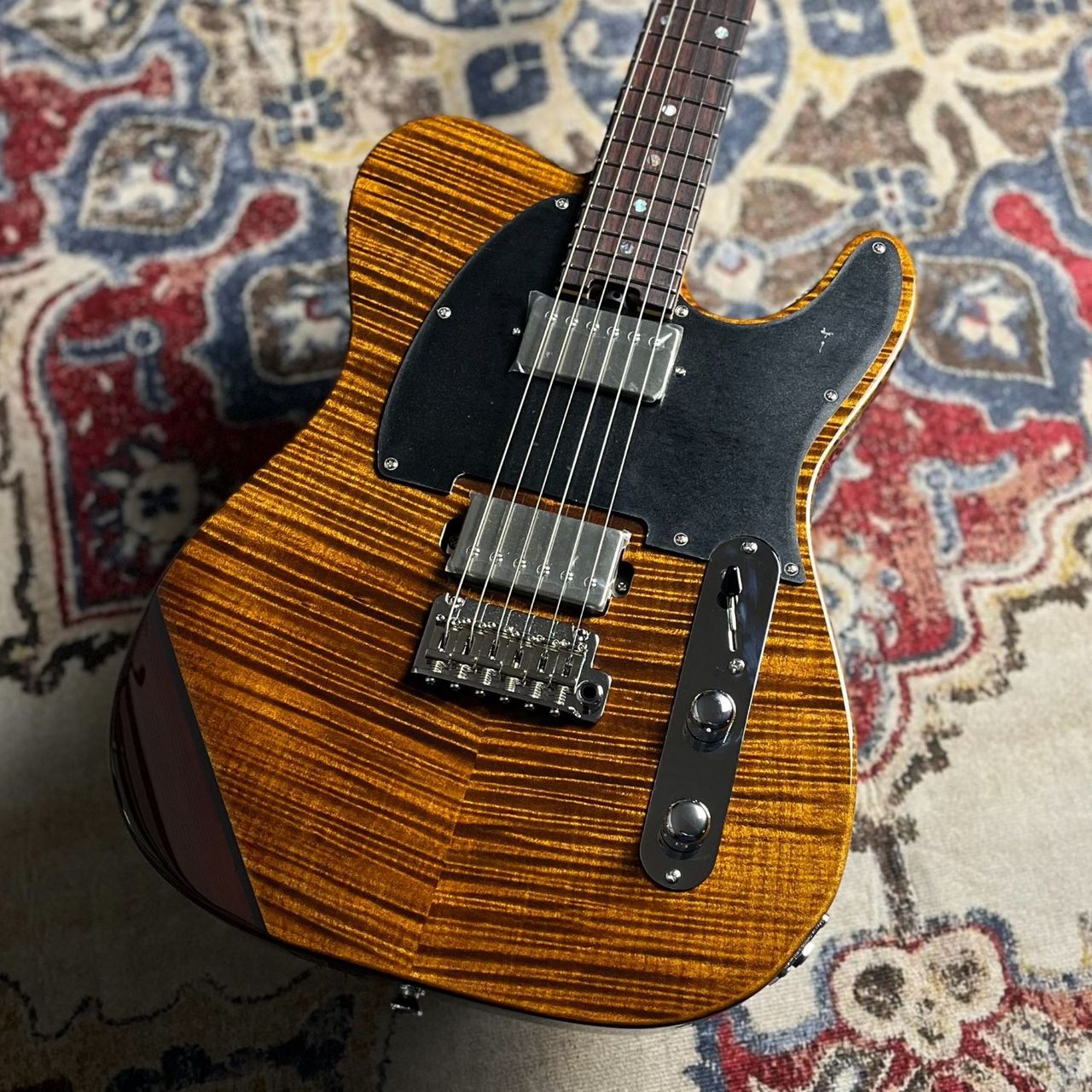 Kz Guitar WorksKz TL Trad 22 2H5 Flamed Maple Top