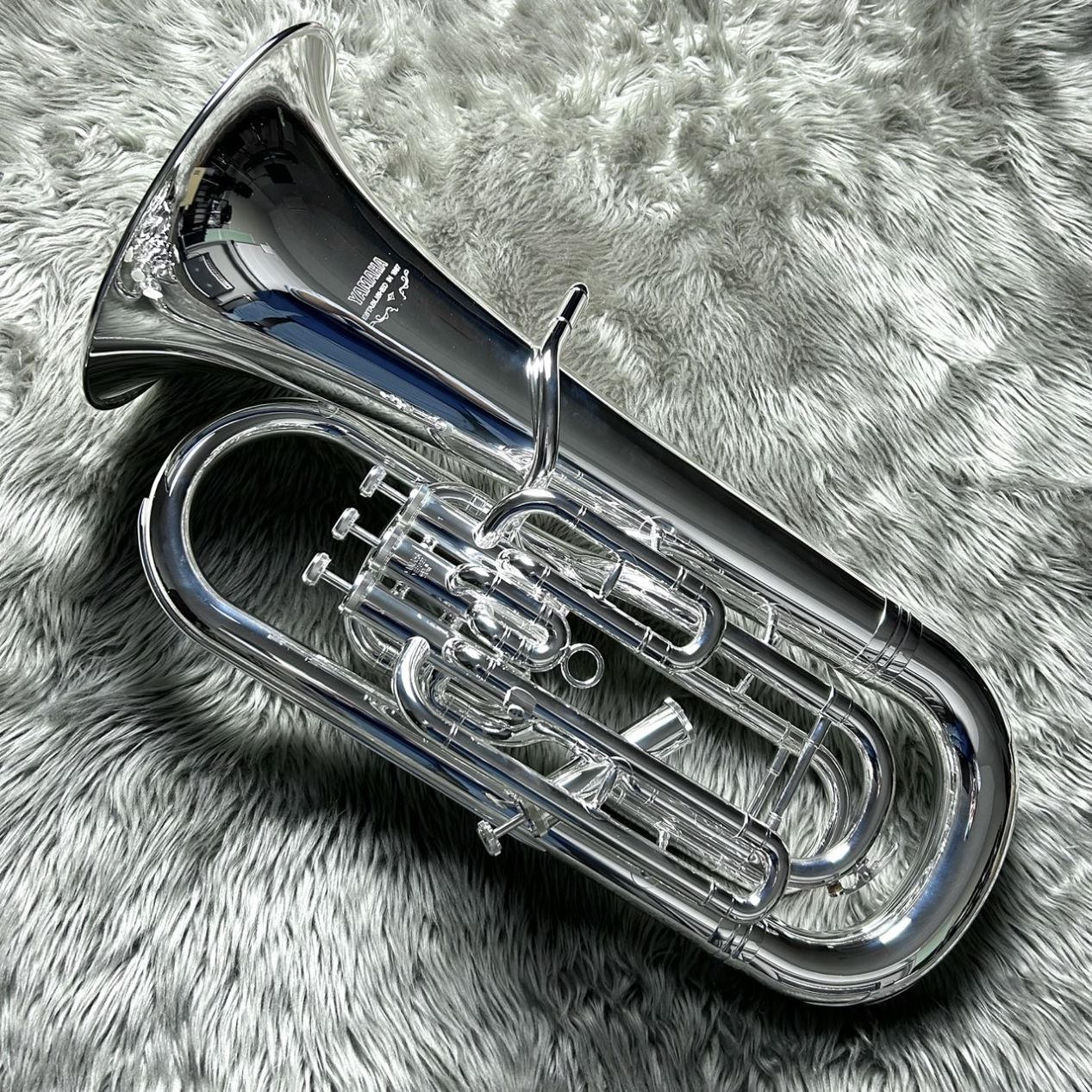 こんにちは、市川コルトンプラザ店の田中です！4月ももう下旬、そろそろ吹奏楽部に入部した方、新生活が落ち着いてきて趣味を始めたい方、それぞれいらっしゃるのではないでしょうか？楽器屋さんには、トランペット、フルート、サックス、クラリネットは並んでいるところを見たことがあるけど、ユーフォニアムはなかなかな [&hellip;]