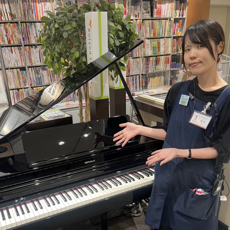 ピアノ担当・ピアノアドバイザー田中(たなか)