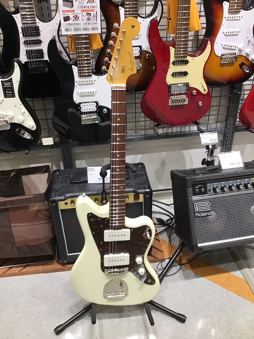 Vanzandt JMV RS Vintage White