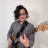 【講師紹介】アコースティックギター科・エレキギター科・ウクレレ科　古田 広宣（ふるた ひろのぶ）