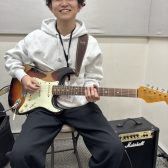 お子様から大人の方までOK!講師紹介【ギター科】金坂 駿希(かねさか としき)
