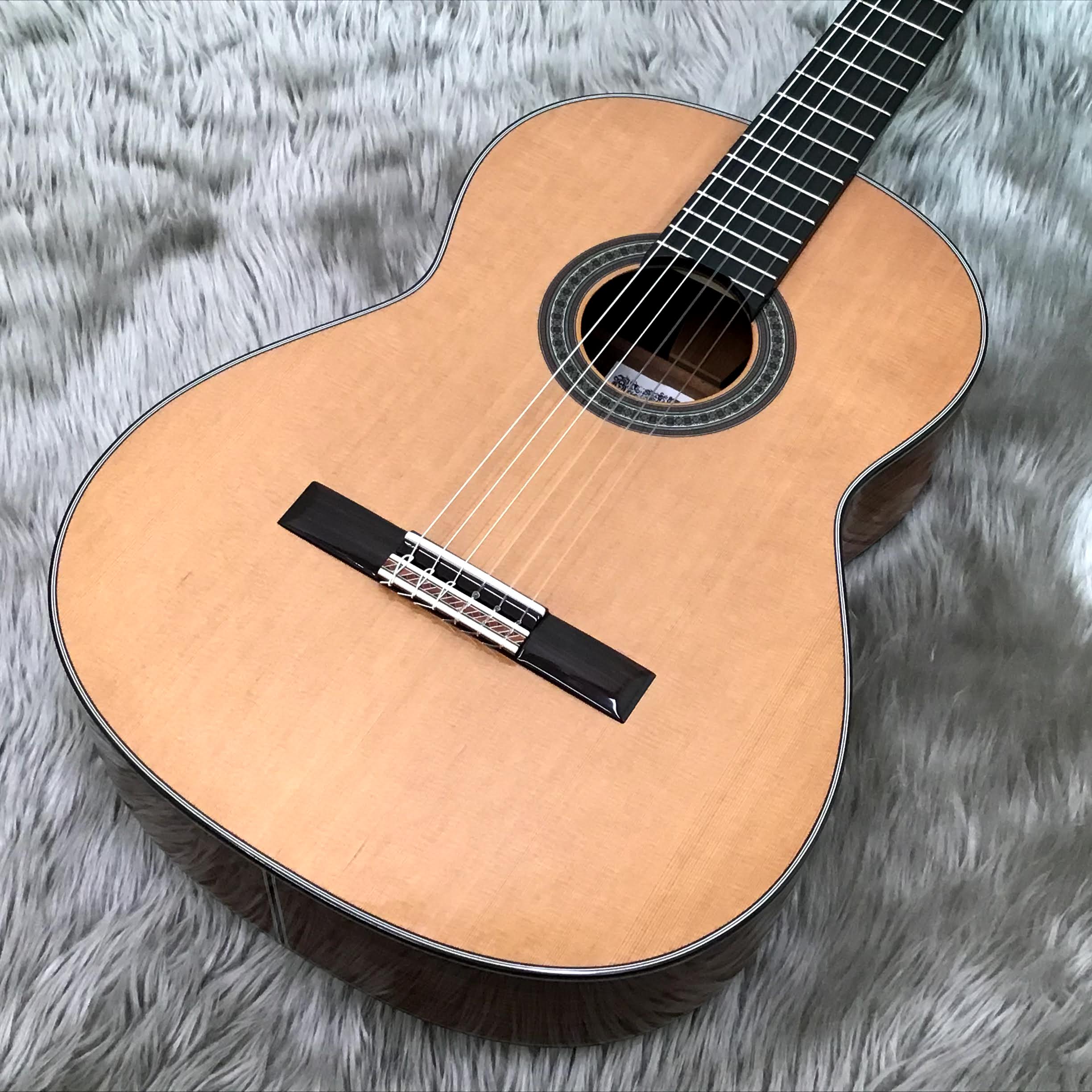 超美品　コダイラ　クラシックギター　初心者向き　購入価格10万円