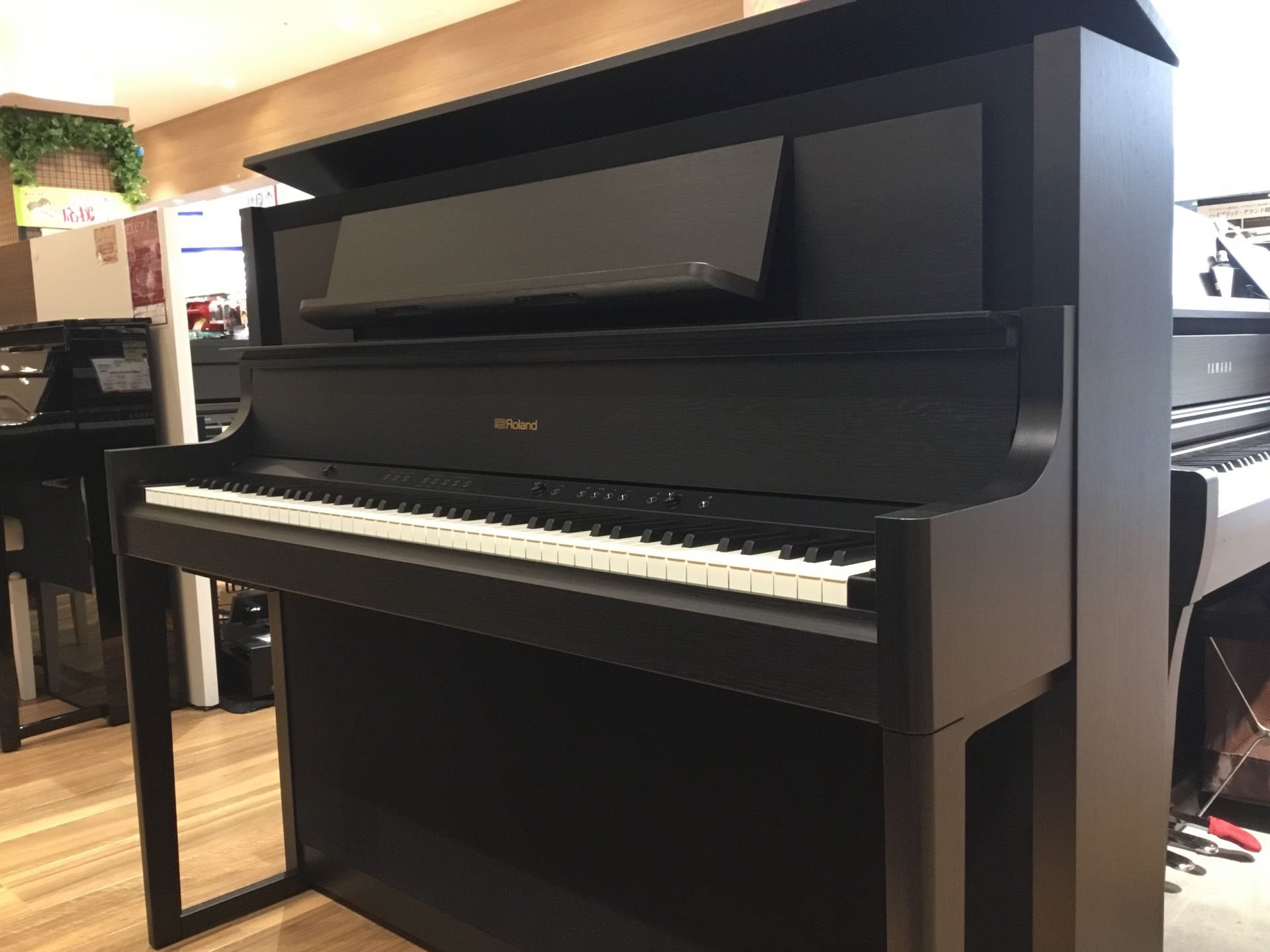 【新製品電子ピアノ】Roland×島村楽器コラボレーションモデル「LX708GP」店頭展示開始！！